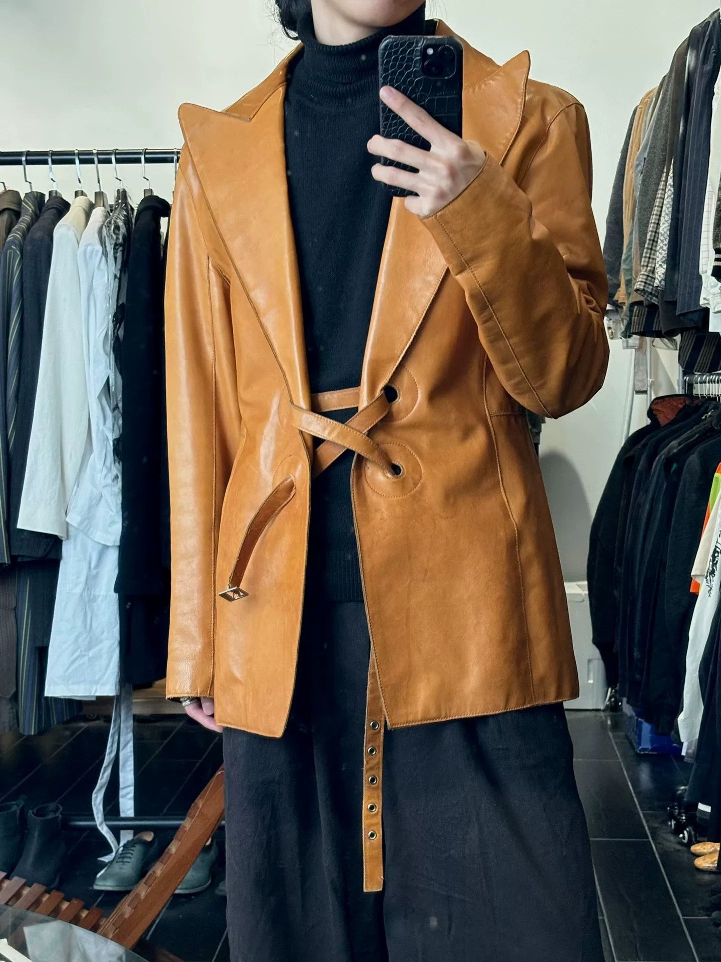 Dirk Bikkembergs dirk bikkembergs leather jacket with tie straps Size US M / EU 48-50 / 2 - 2 Thumbnail