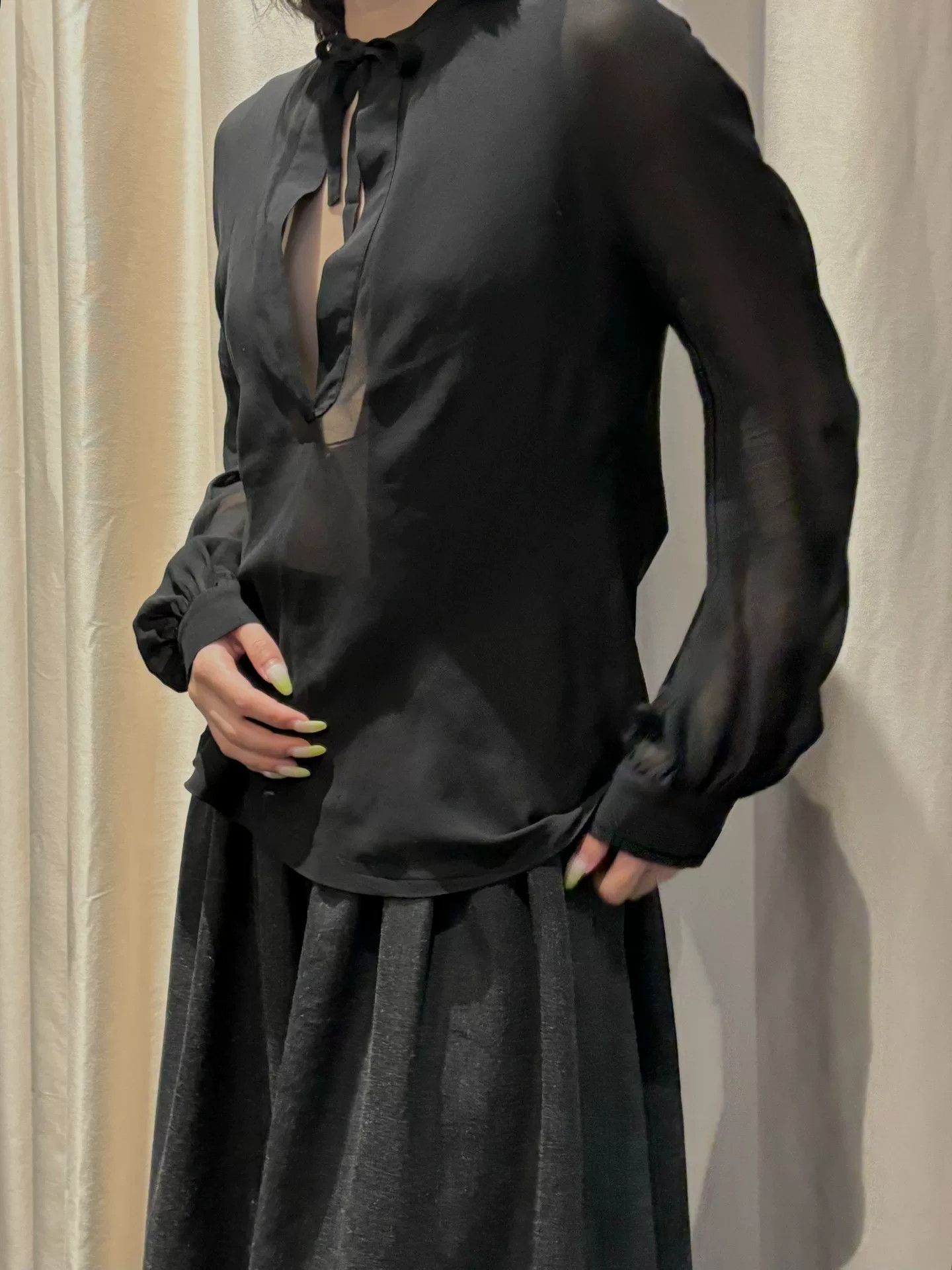 Dries Van Noten sheer silk blouse by dries van noten Size M / US 6-8 / IT 42-44 - 2 Thumbnail