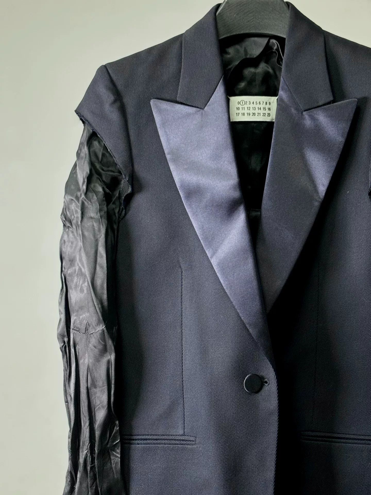 Maison Margiela deconstructed blazer by maison margiela s/s17 Size M / US 6-8 / IT 42-44 - 5 Thumbnail