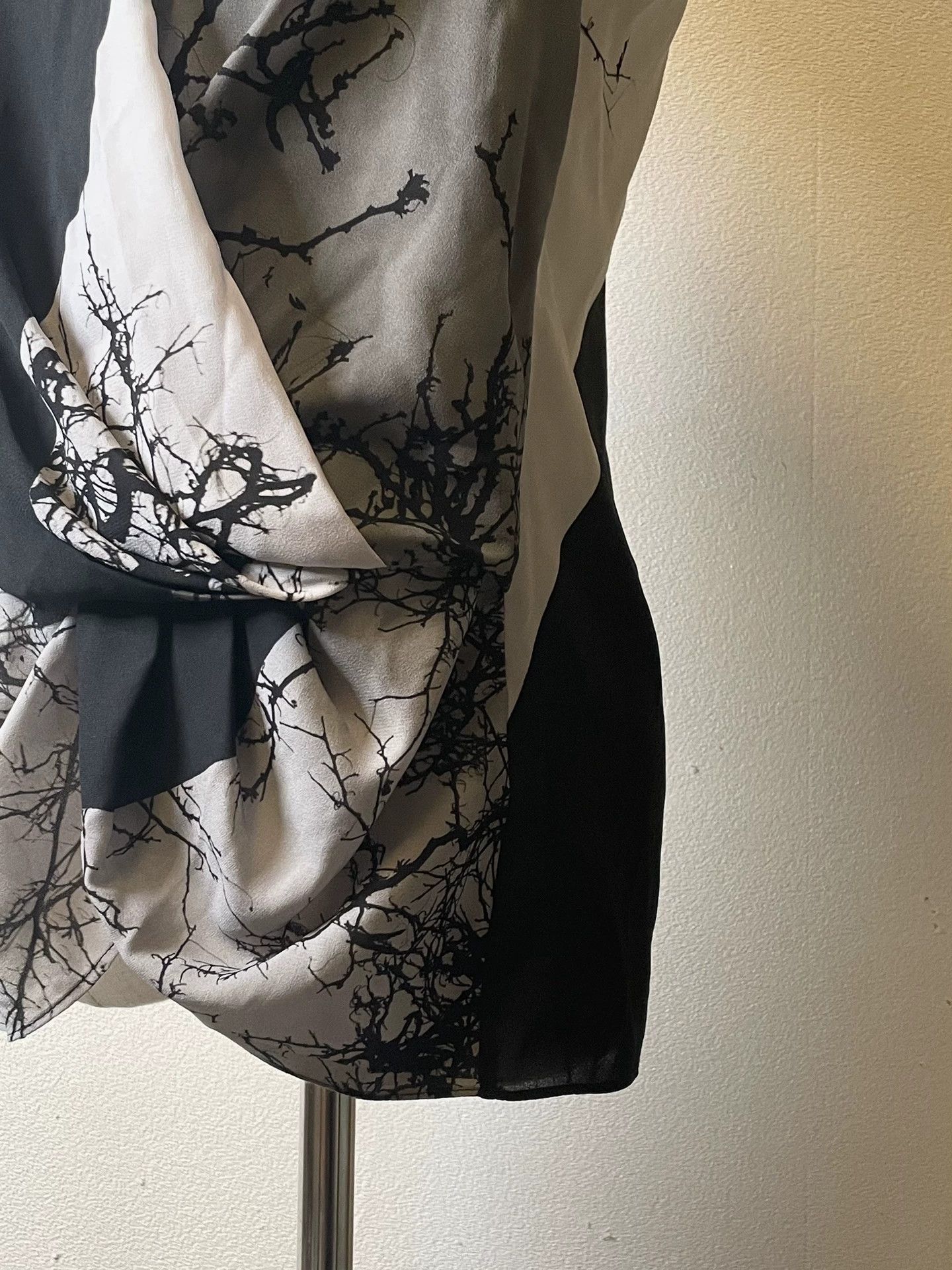 Helmut Lang Helmut Lang F/W12 Black and Gray Top Size S / US 4 / IT 40 - 5 Thumbnail