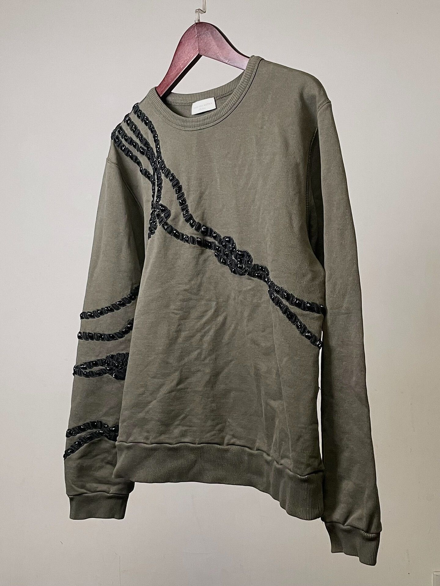 Dries Van Noten Dries Van Noten Beaded Embroidery Sweatshirt Size M / US 6-8 / IT 42-44 - 3 Thumbnail