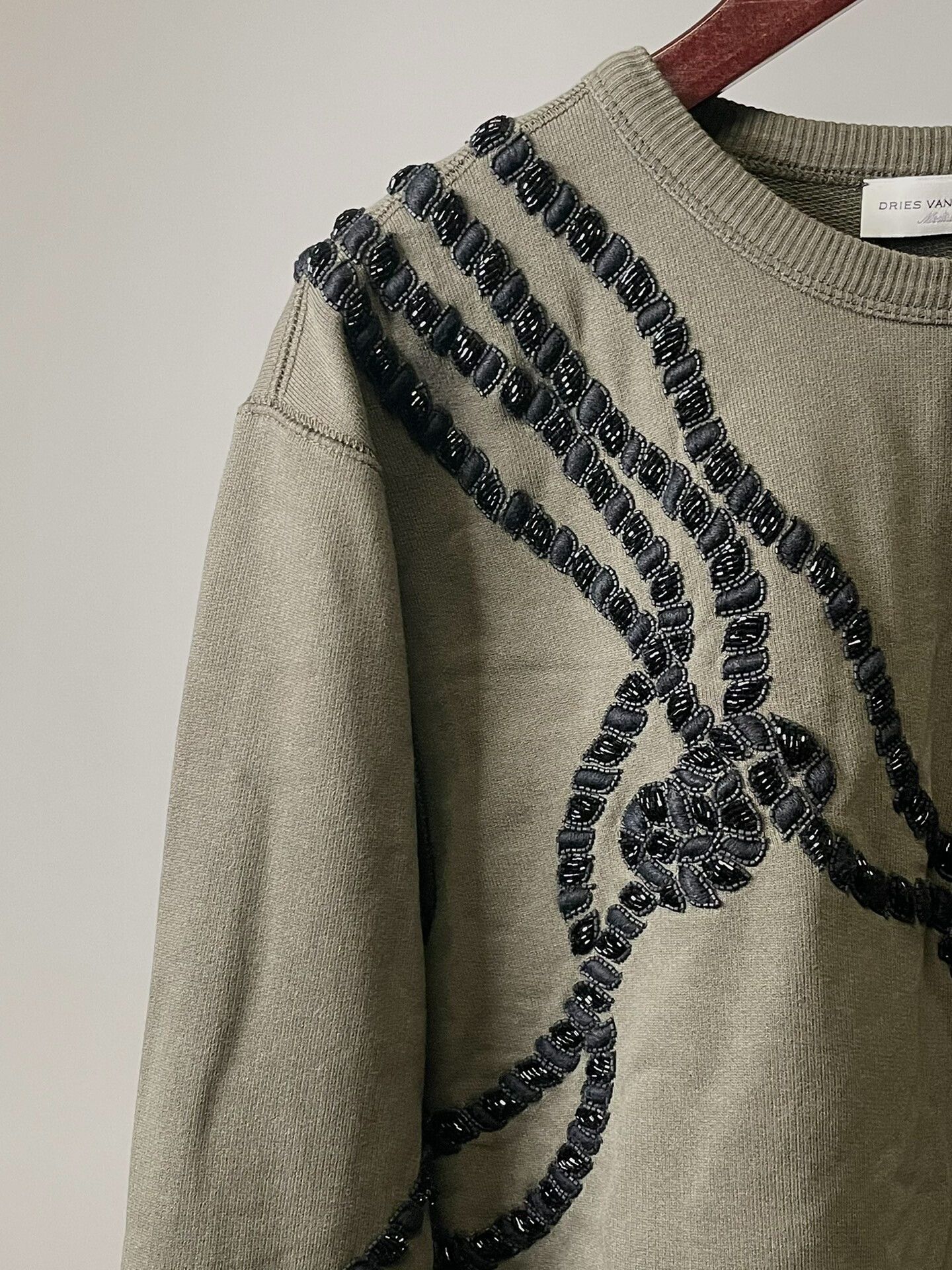 Dries Van Noten Dries Van Noten Beaded Embroidery Sweatshirt Size M / US 6-8 / IT 42-44 - 4 Thumbnail