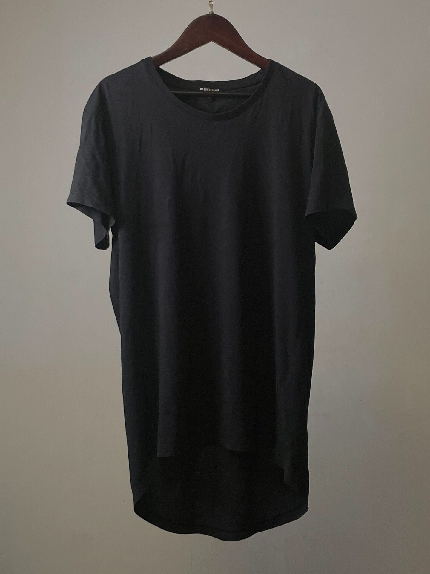 Ann Demeulemeester Ann Demeulemeester Black T-Shirt with Slogan Size S / US 4 / IT 40 - 3 Thumbnail