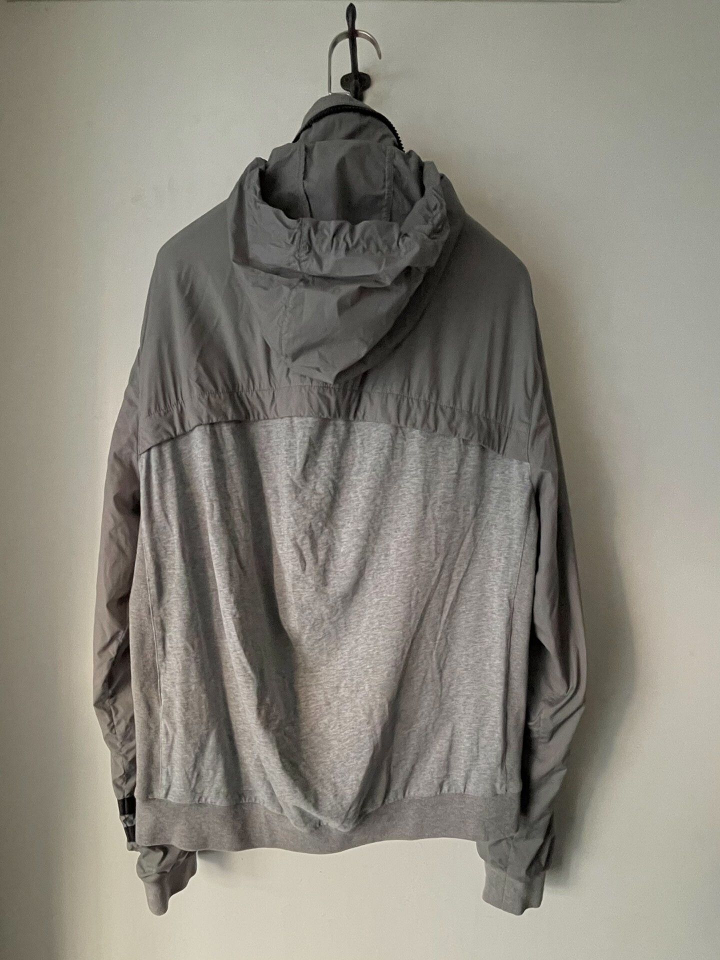 Burberry burberry hooded windbreaker jacket size M Size US M / EU 48-50 / 2 - 5 Thumbnail