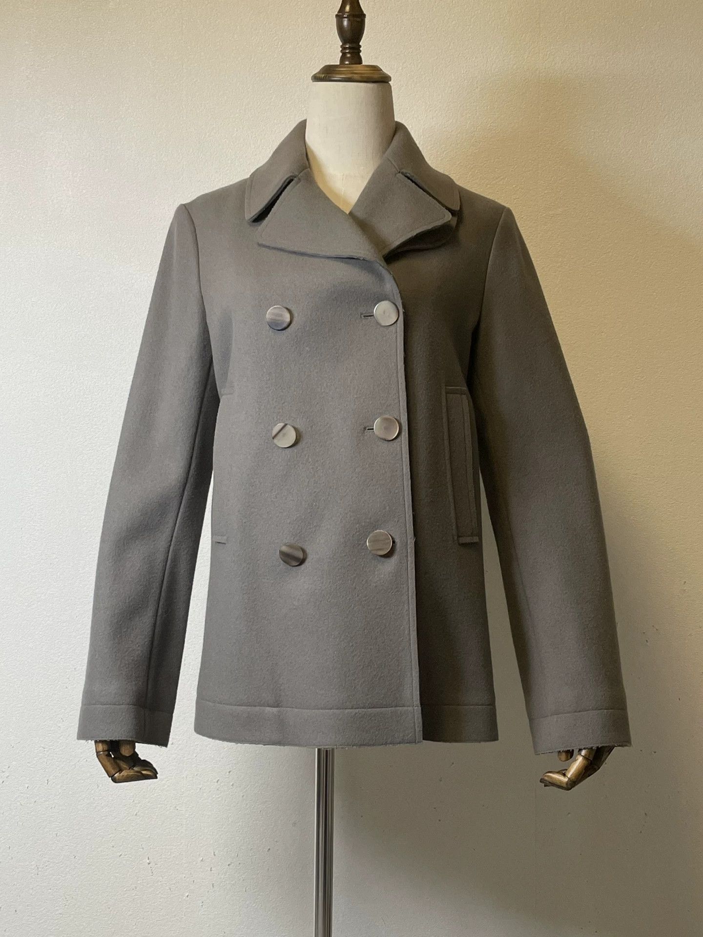 Helmut Lang elegant double-breasted wool short jacket Size US S / EU 44-46 / 1 - 3 Thumbnail