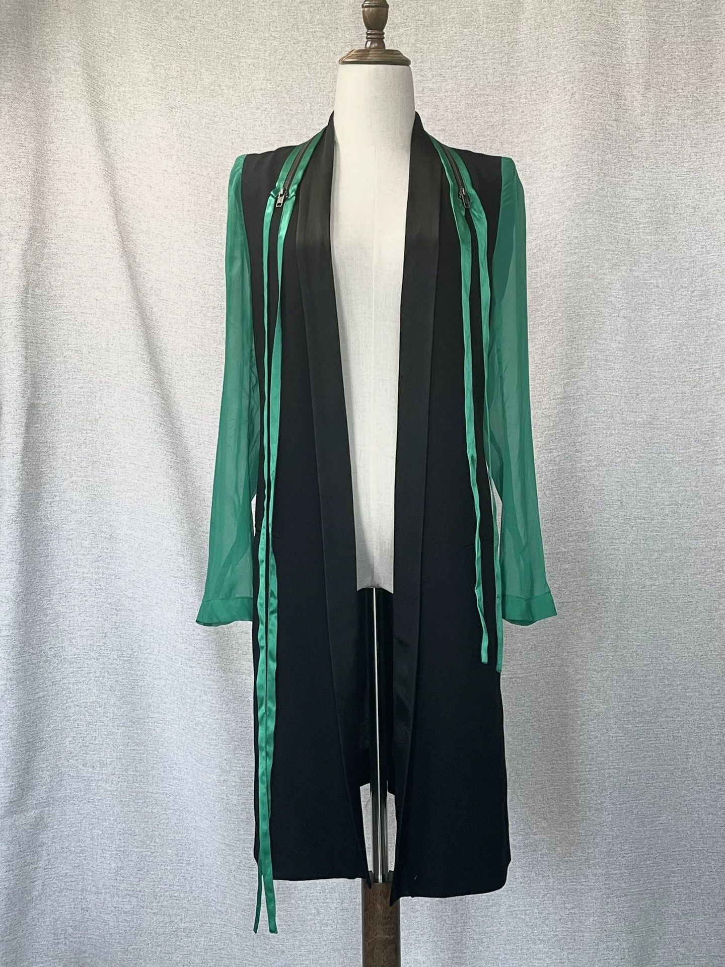 Ann Demeulemeester Ann Demeulemeester Spring 2016 Emerald Coat Size XS / US 0-2 / IT 36-38 - 2 Thumbnail
