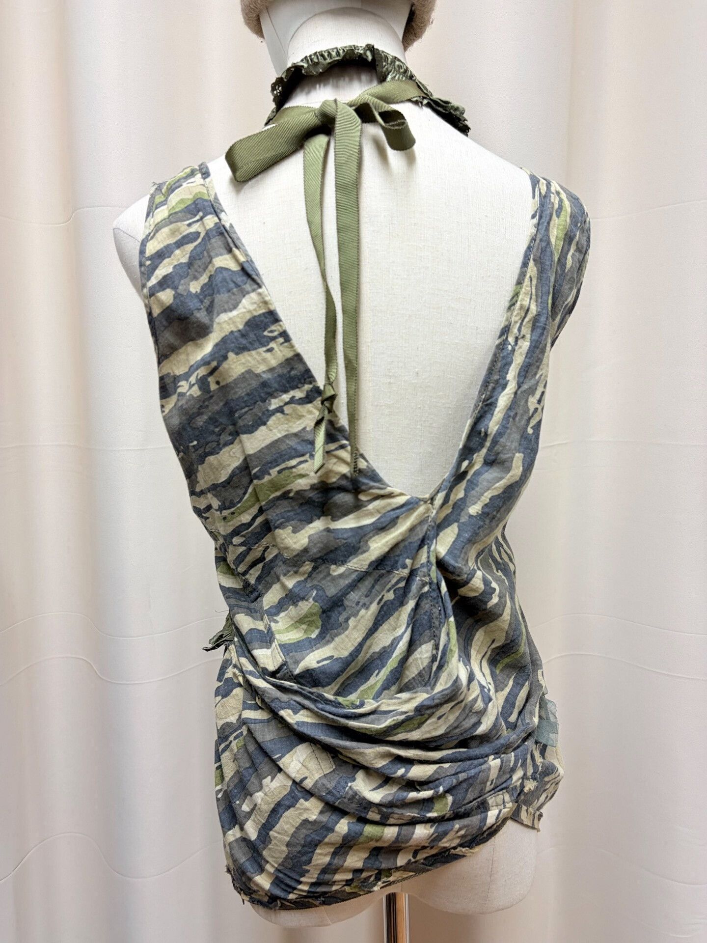 Junya Watanabe Junya Watanabe Camouflage Lace Tank Top Size S / US 4 / IT 40 - 2 Thumbnail