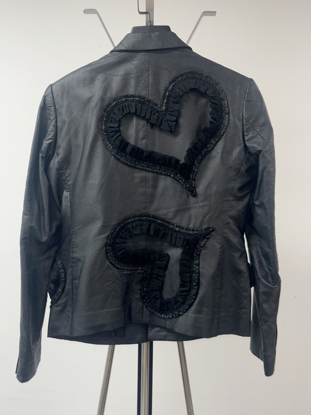 Comme des Garcons PLAY comme des garçons heart leather jacket Size XS / US 0-2 / IT 36-38 - 3 Thumbnail