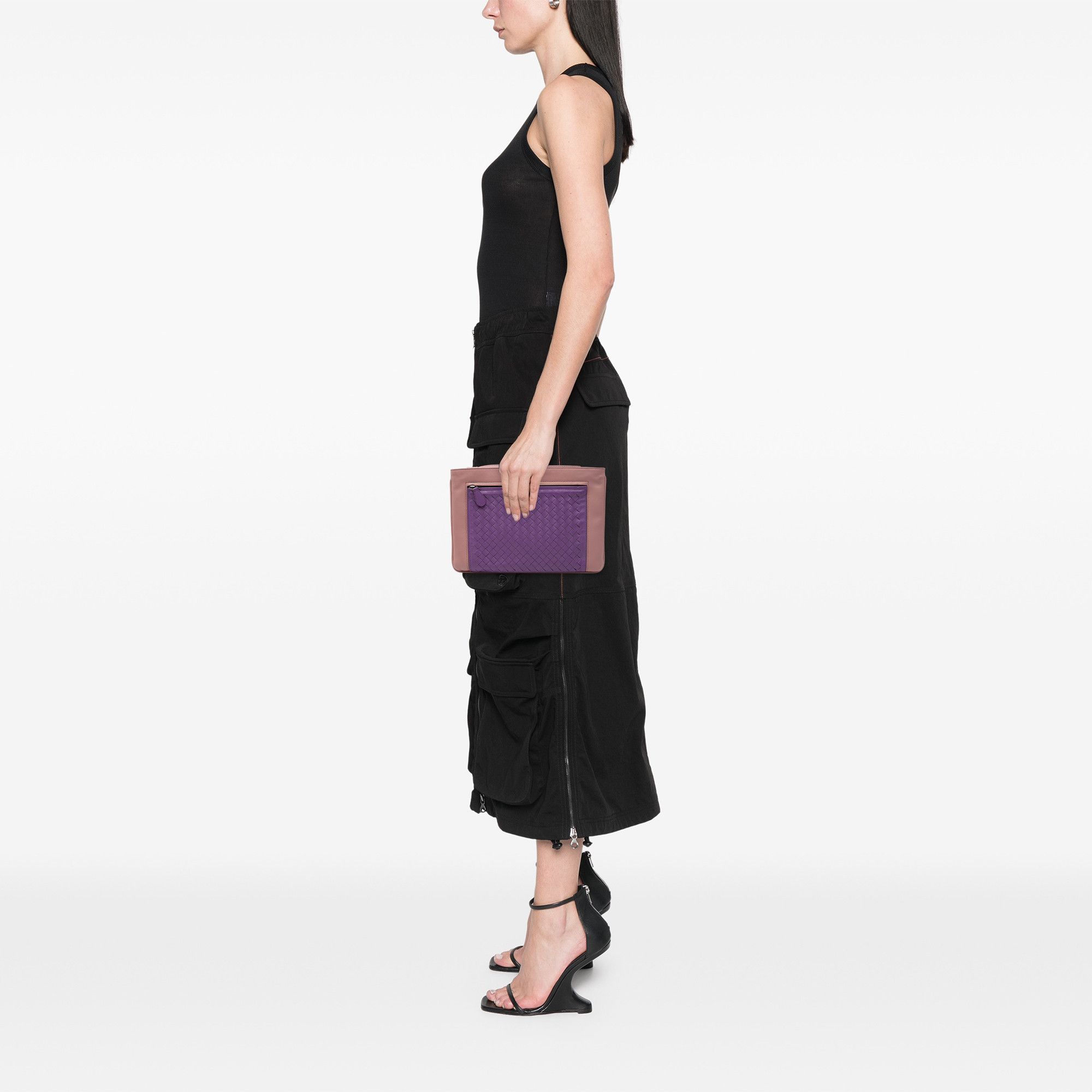 Bottega Veneta Bottega Veneta Bicolor Nappa Intrecciato Wristlet Clutch Size ONE SIZE - 7 Thumbnail