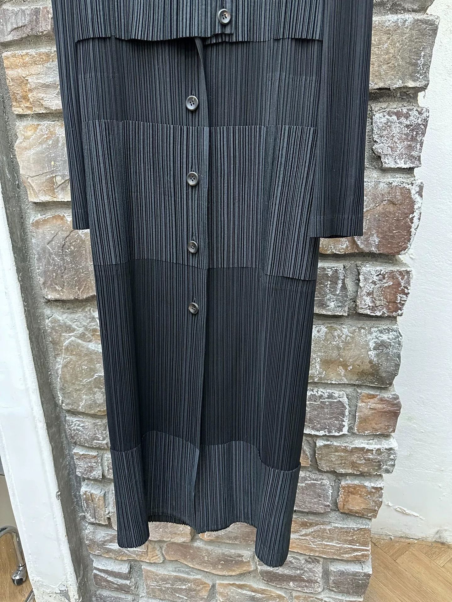 Issey Miyake Issey Miyake Pleated Panel Coat Size M Size M / US 6-8 / IT 42-44 - 4 Thumbnail