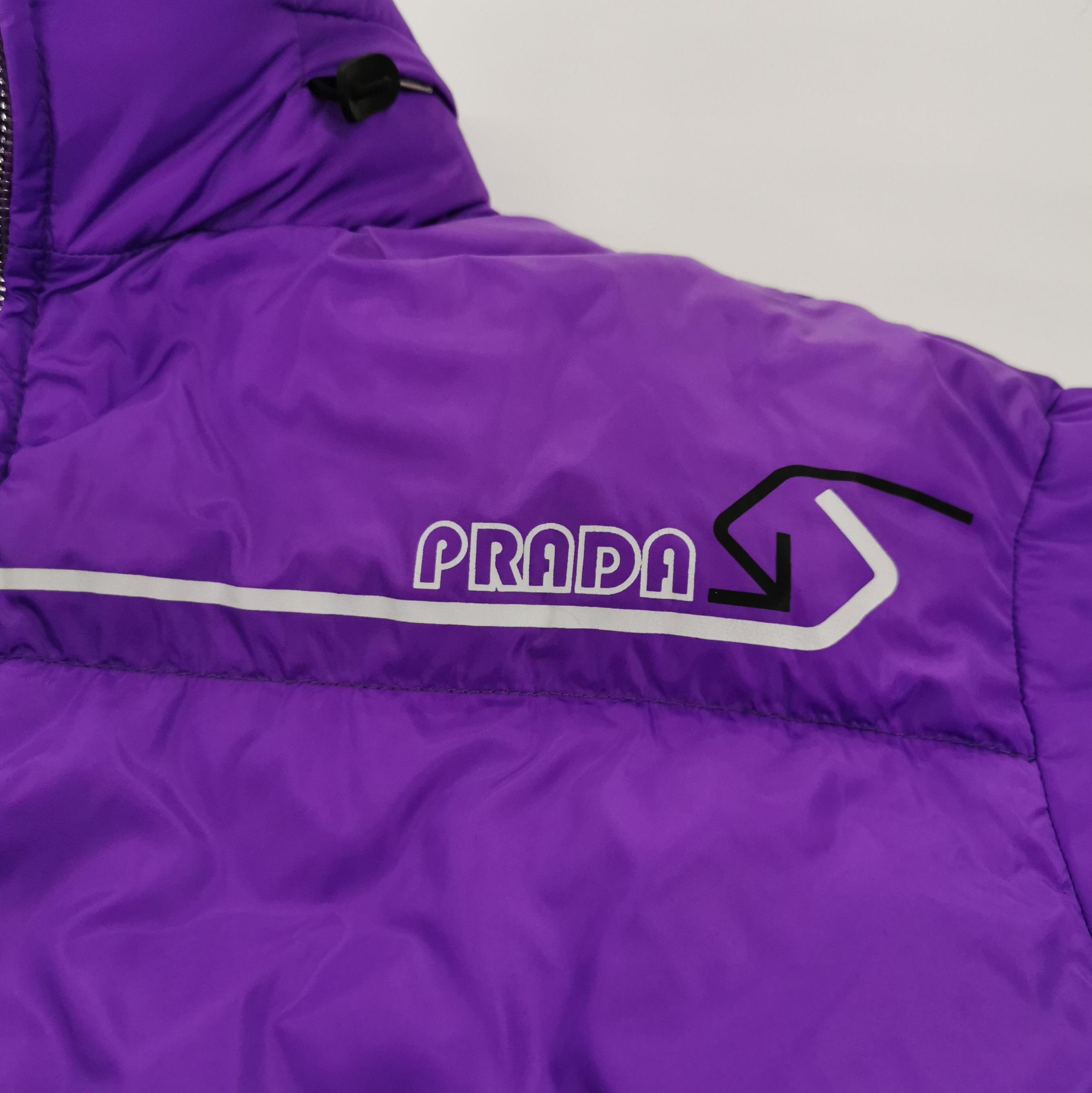 Prada Prada Logo Zip Puffer Jacket in Purple 0079 Size US S / EU 44-46 / 1 - 4 Thumbnail