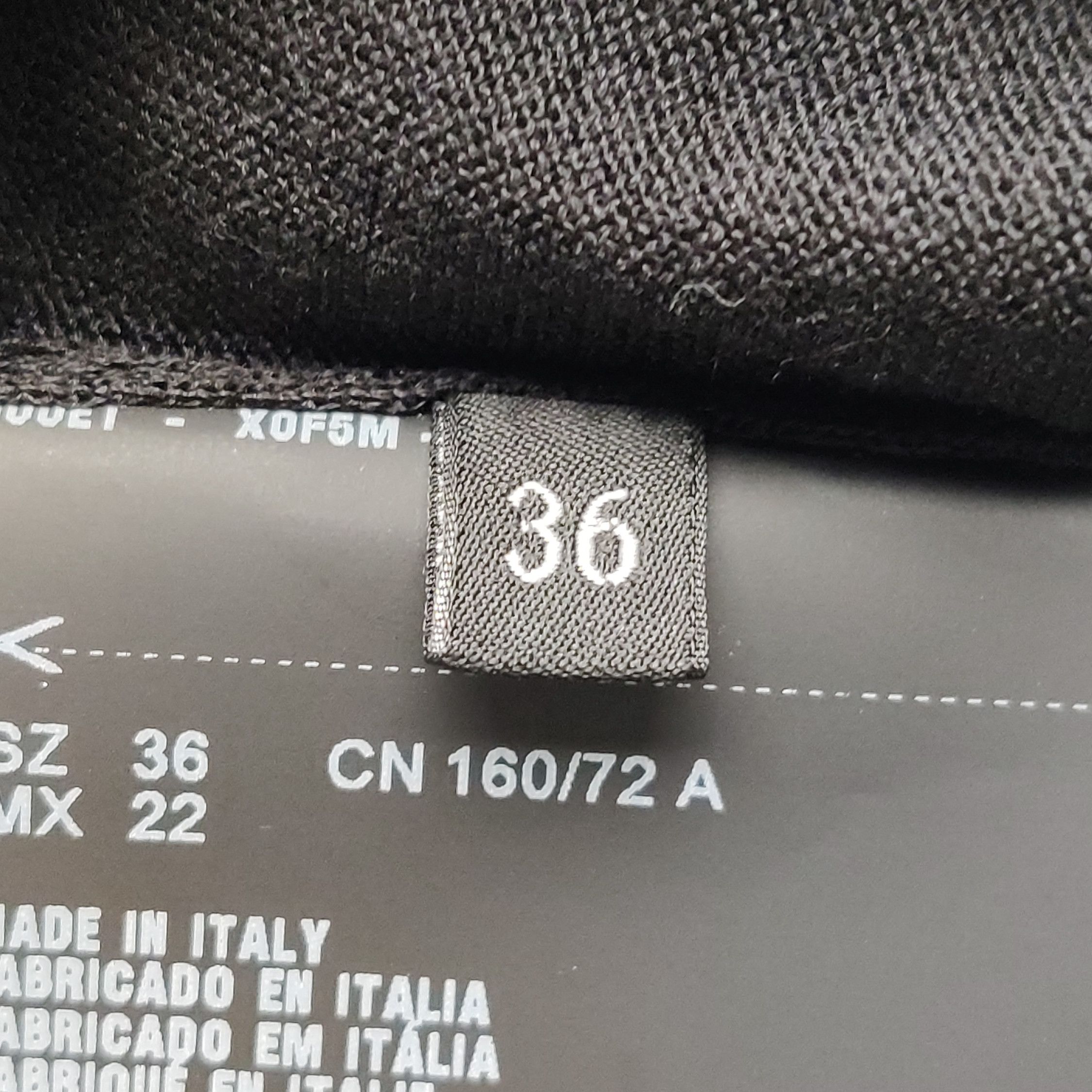 Prada Prada Pleated Black Logo Dress for Women 0079 Size US 36 / EU 52 - 7 Thumbnail