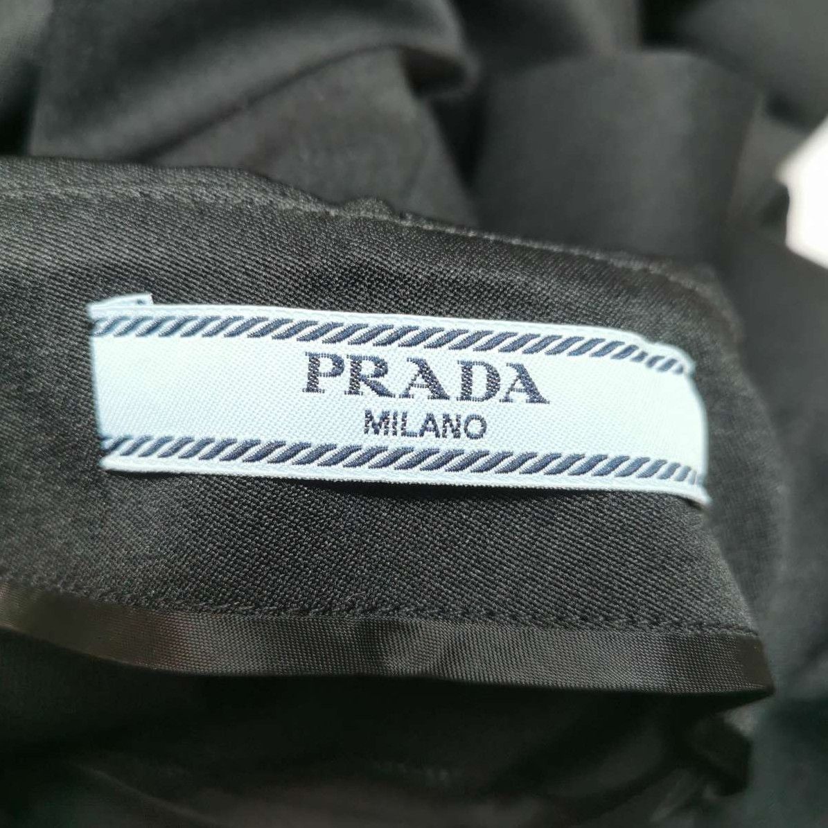 Prada Prada Color-blocked Pleated Skirt in Size 38 0079 Size US 38 / EU 54 - 3 Thumbnail