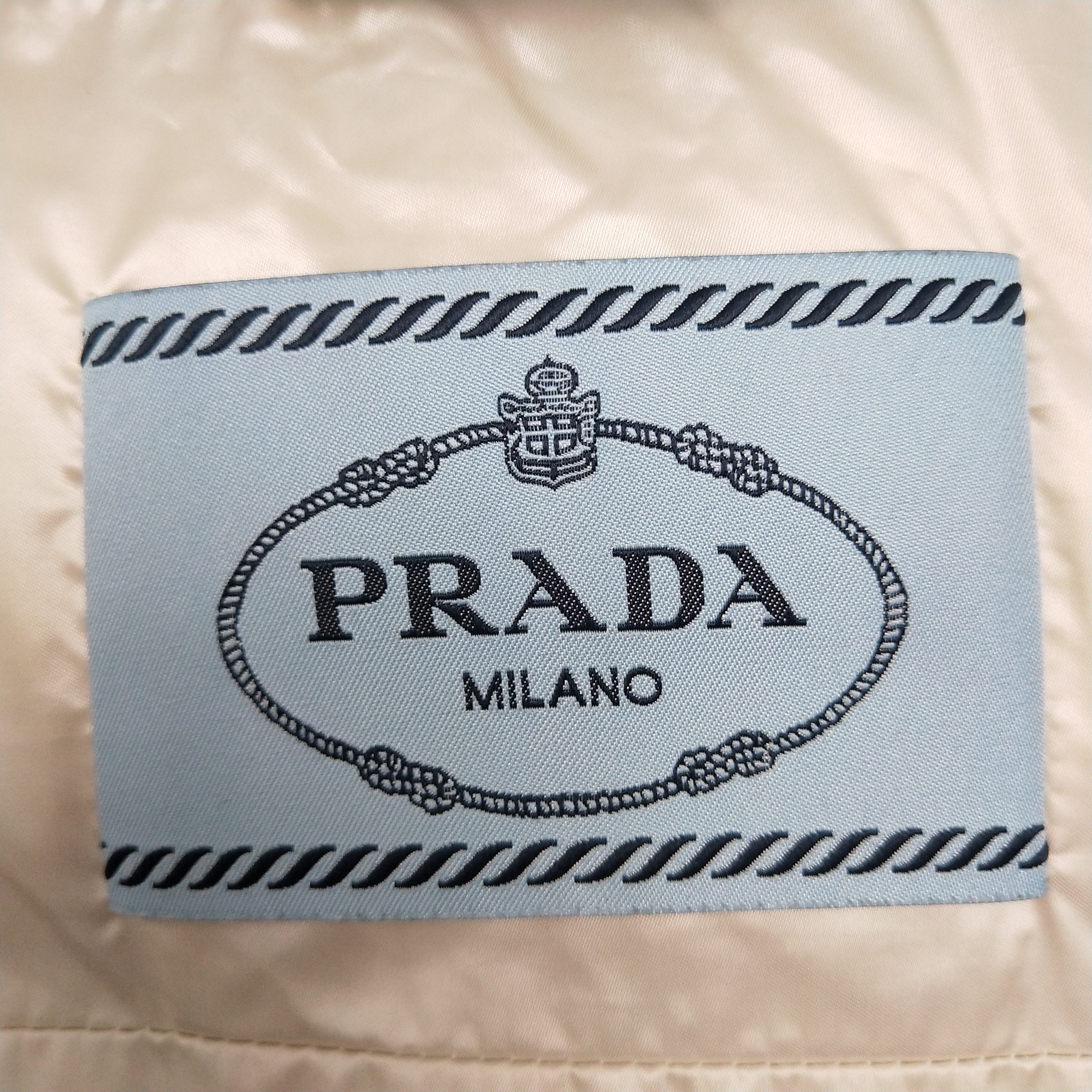 Prada Prada Black Padded Logo Zip Vest 0079 Size US L / EU 52-54 / 3 - 4 Thumbnail