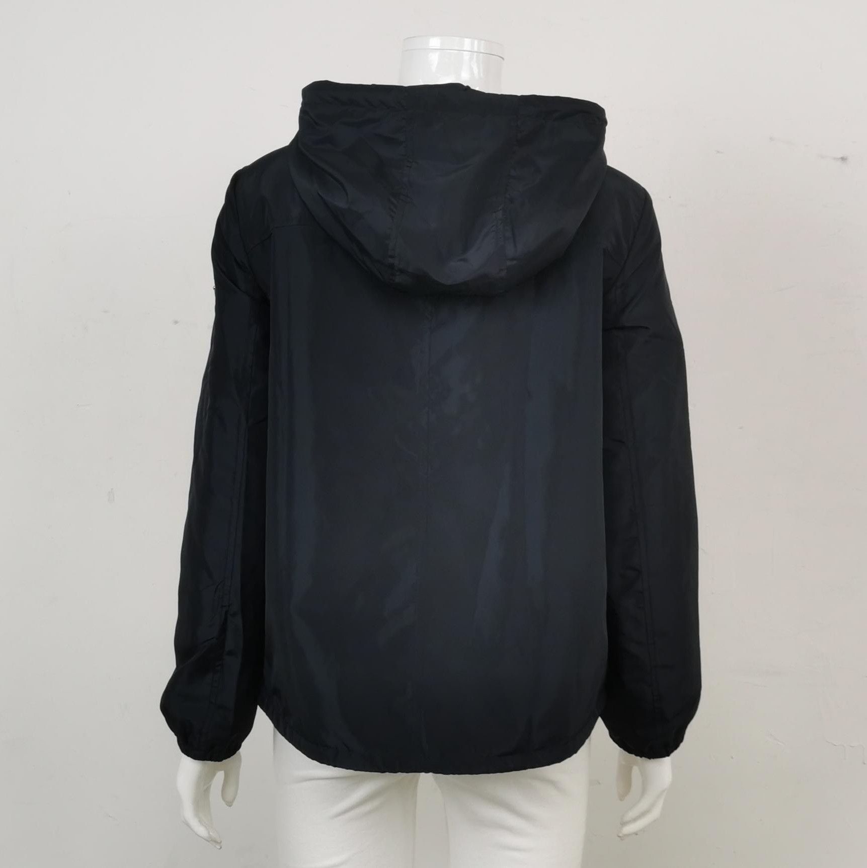 Prada Prada Hooded Long Sleeve Jacket in Black 0079 Size US S / EU 44-46 / 1 - 2 Thumbnail