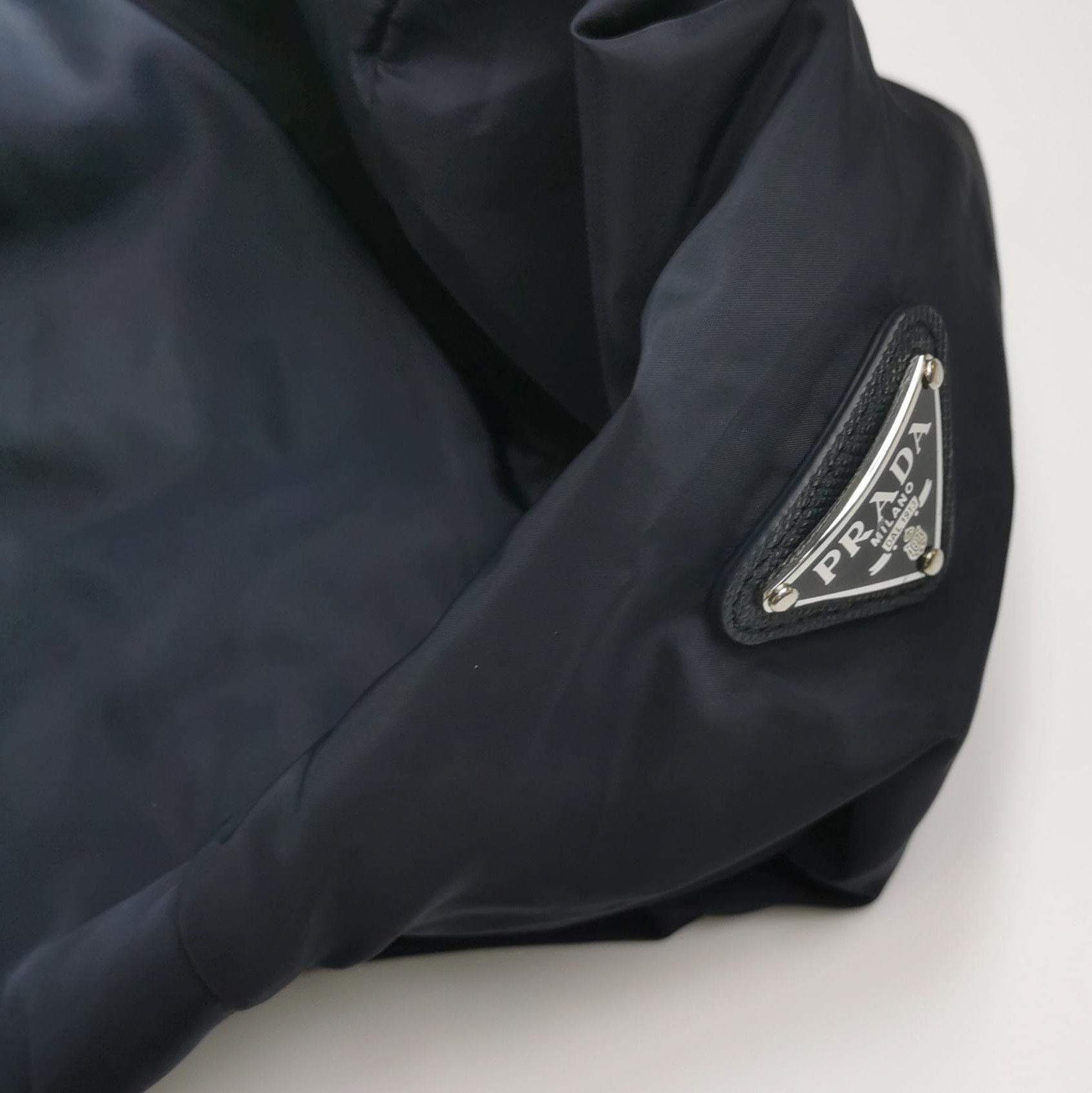 Prada Prada Hooded Long Sleeve Jacket in Black 0079 Size US S / EU 44-46 / 1 - 3 Thumbnail