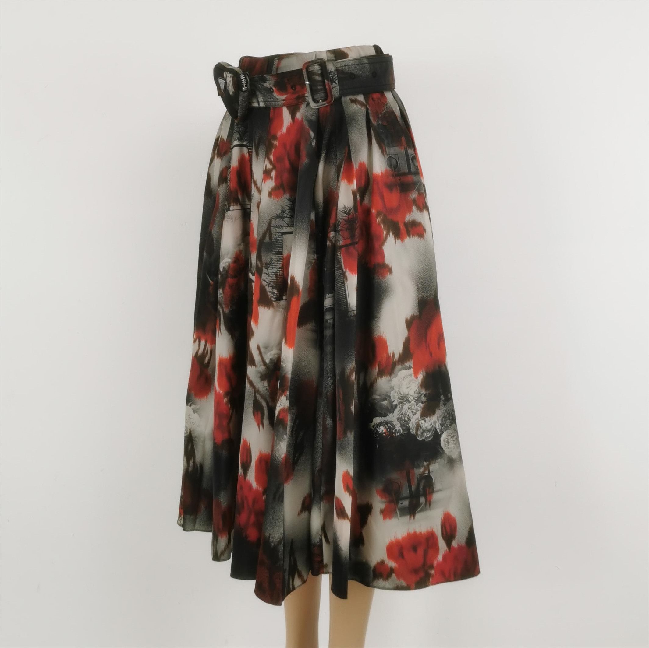 Prada Prada Floral Pleated Belted Midi Skirt 0079 Size US 36 / EU 52 - 2 Thumbnail