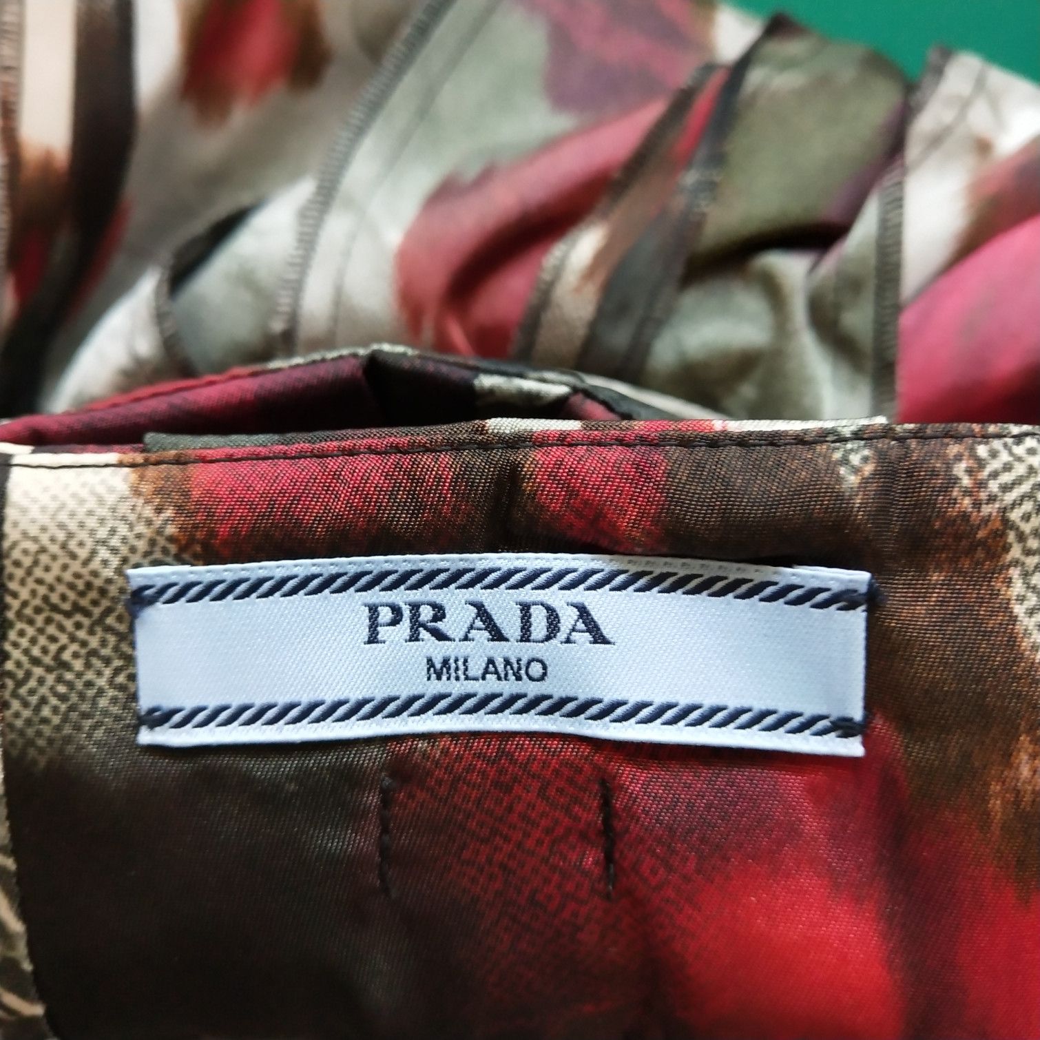 Prada Prada Floral Pleated Belted Midi Skirt 0079 Size US 36 / EU 52 - 7 Thumbnail