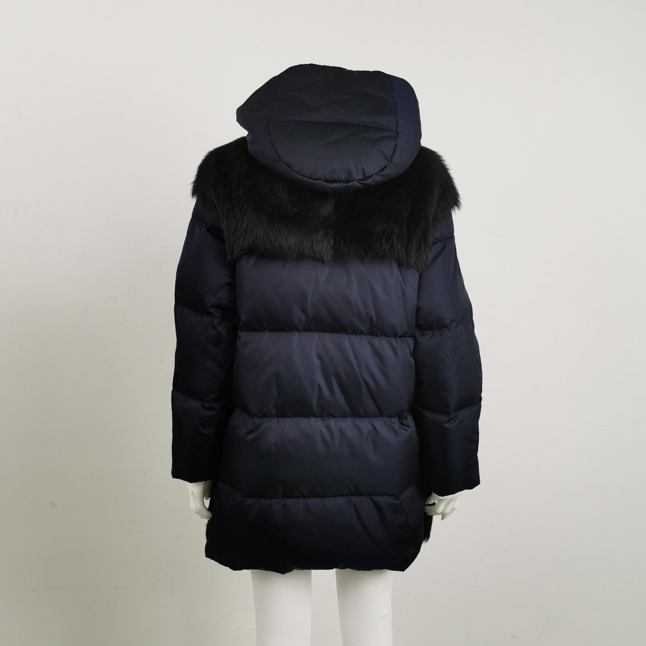 Prada Prada Color-Blocked Hooded Down Jacket 0079 Size US S / EU 44-46 / 1 - 2 Thumbnail