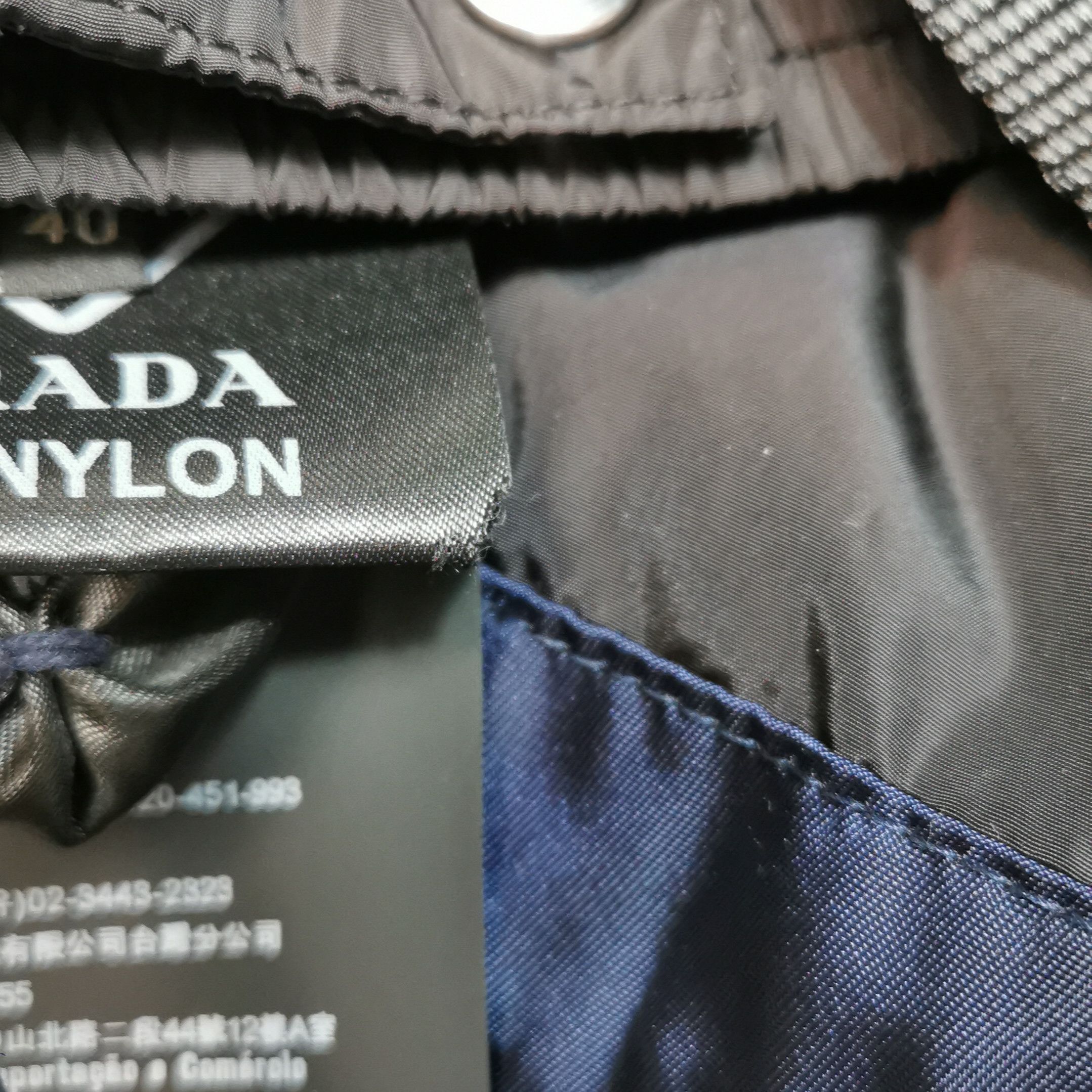 Prada Prada Color-Blocked Hooded Down Jacket 0079 Size US M / EU 48-50 / 2 - 11 Thumbnail