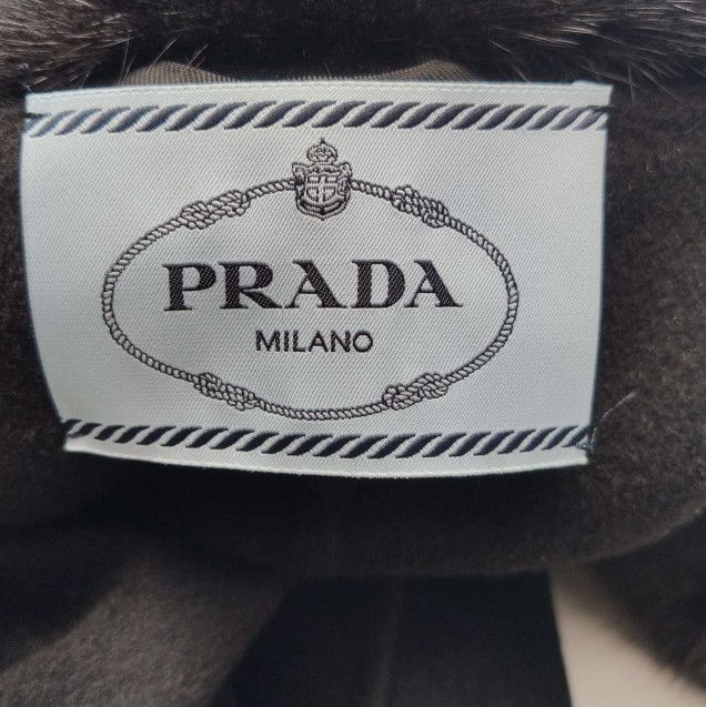 Prada Prada Double-Breasted Wool Coat with Fur Collar 0079 Size US XXS / EU 40 - 4 Thumbnail