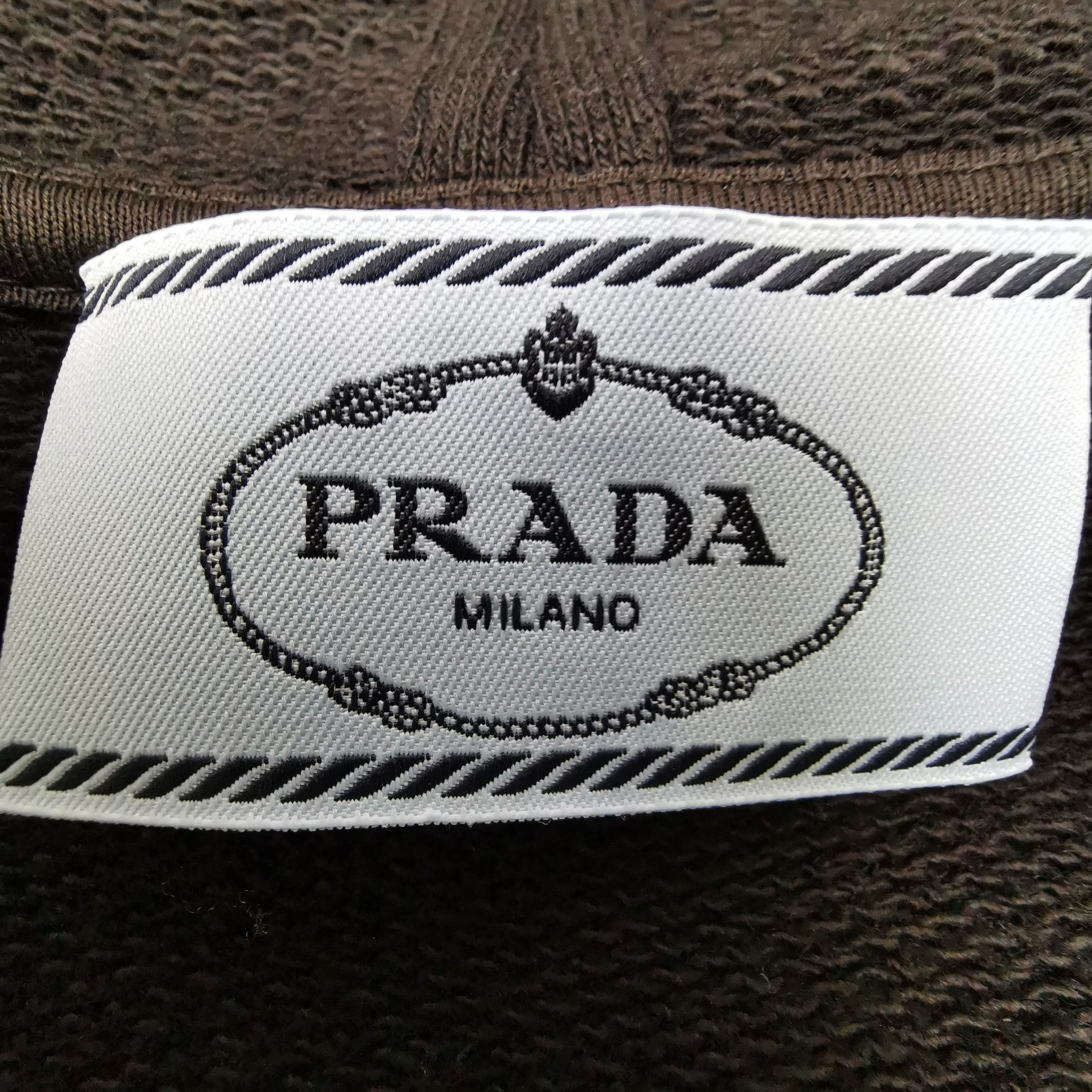 Prada Prada Hooded Jacket with Logo in Black 0079 Size US M / EU 48-50 / 2 - 6 Thumbnail