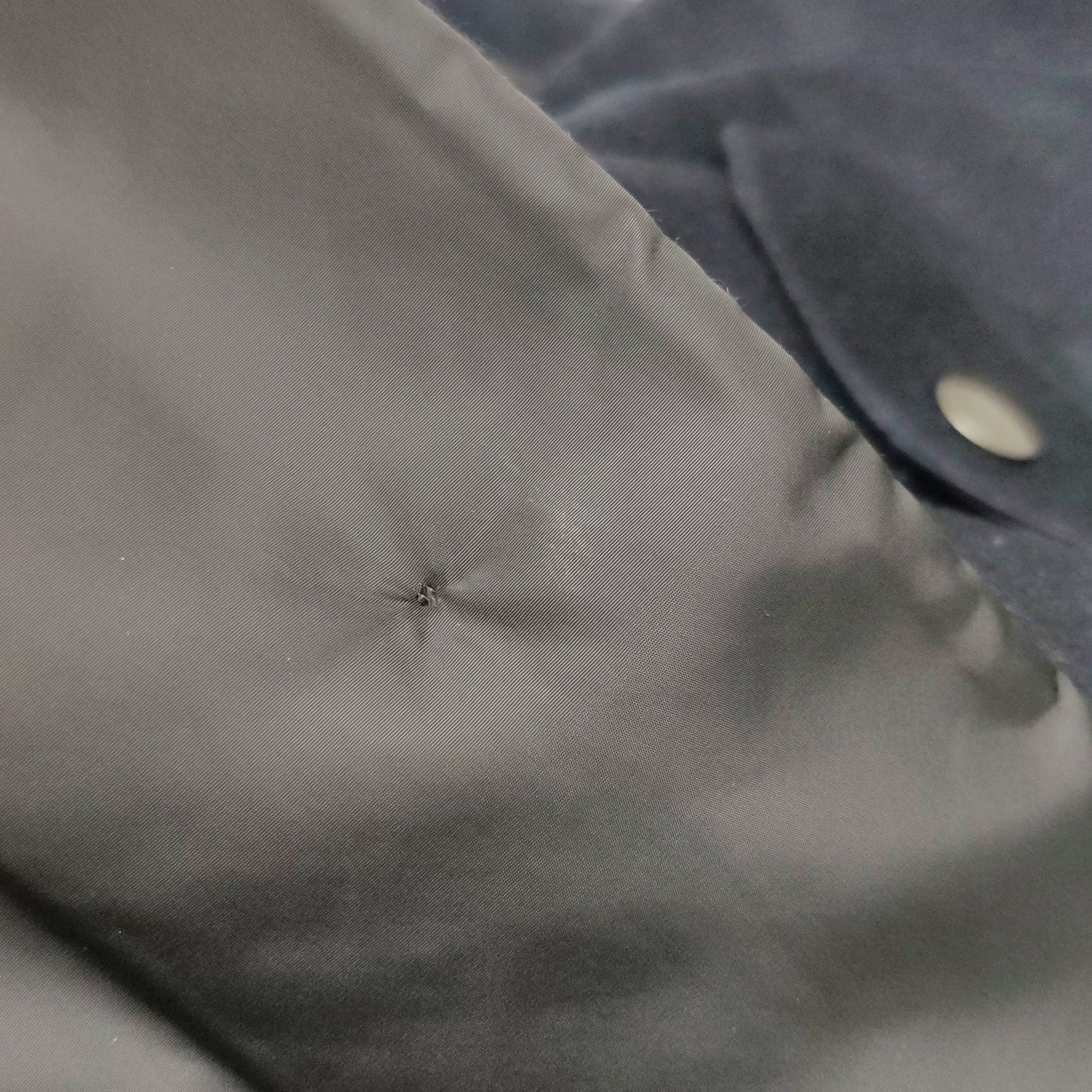 Prada Prada Cashmere Hooded Jacket in Navy 0079 Size US L / EU 52-54 / 3 - 9 Thumbnail