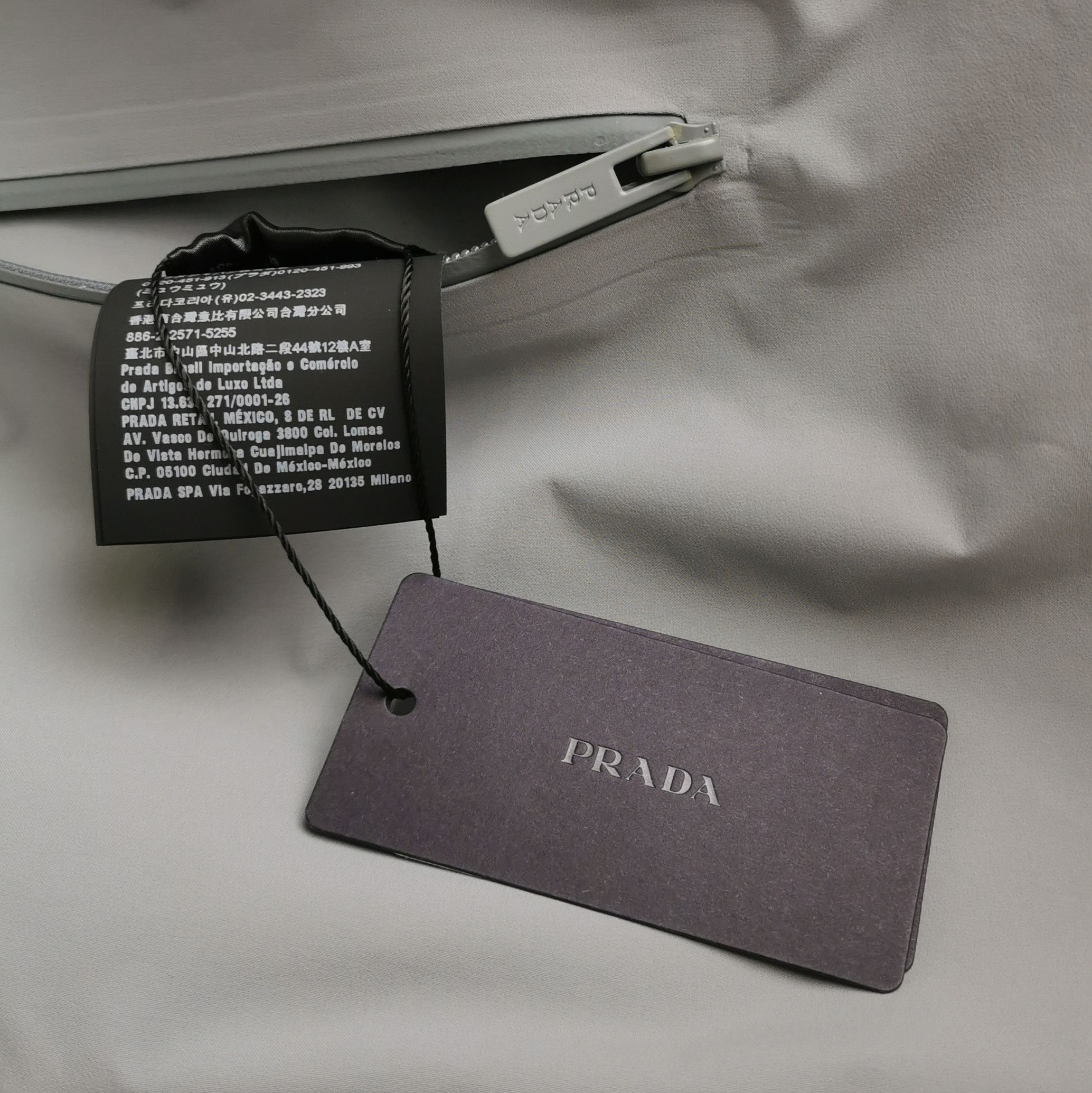 Prada Prada Logo Hooded Jacket for Men 0079 Size US XS / EU 42 / 0 - 4 Thumbnail