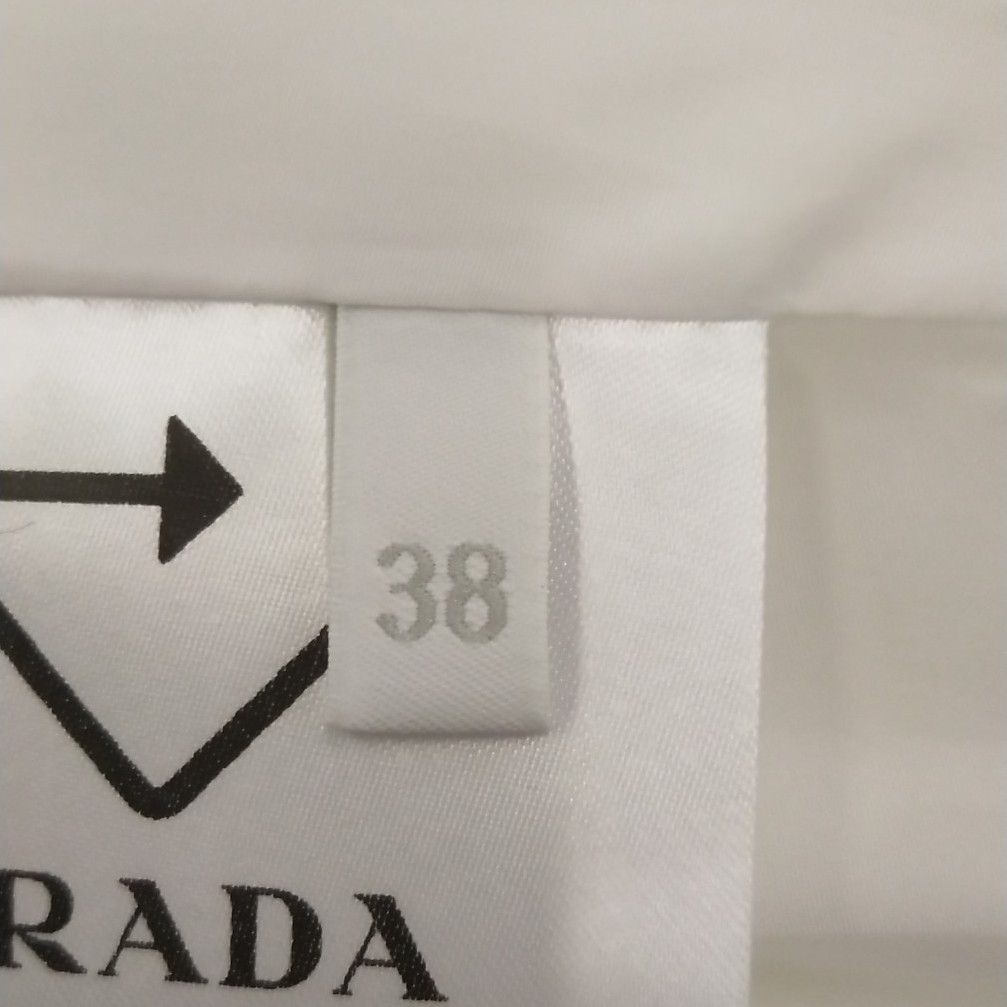 Prada Prada Sleeveless Triangle Logo Dress in White 0079 Size US 38 / EU 54 - 6 Thumbnail