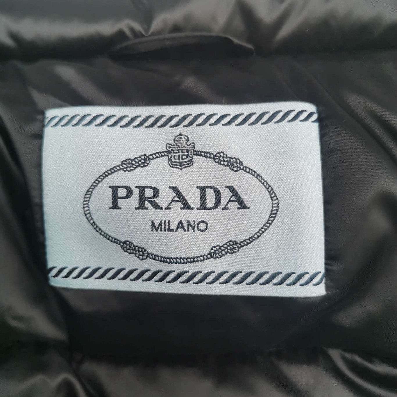 Prada Prada Quilted Belted Hooded Long Sleeve Down Jacket 0079 Size US S / EU 44-46 / 1 - 6 Thumbnail