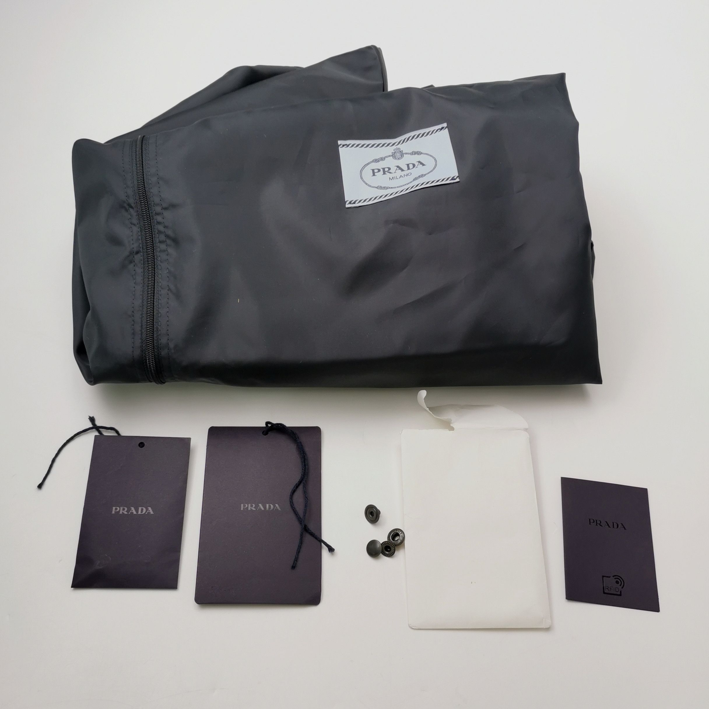 Prada Prada Black Nylon Triangle Logo Down Jacket 0079 Size US L / EU 52-54 / 3 - 4 Thumbnail