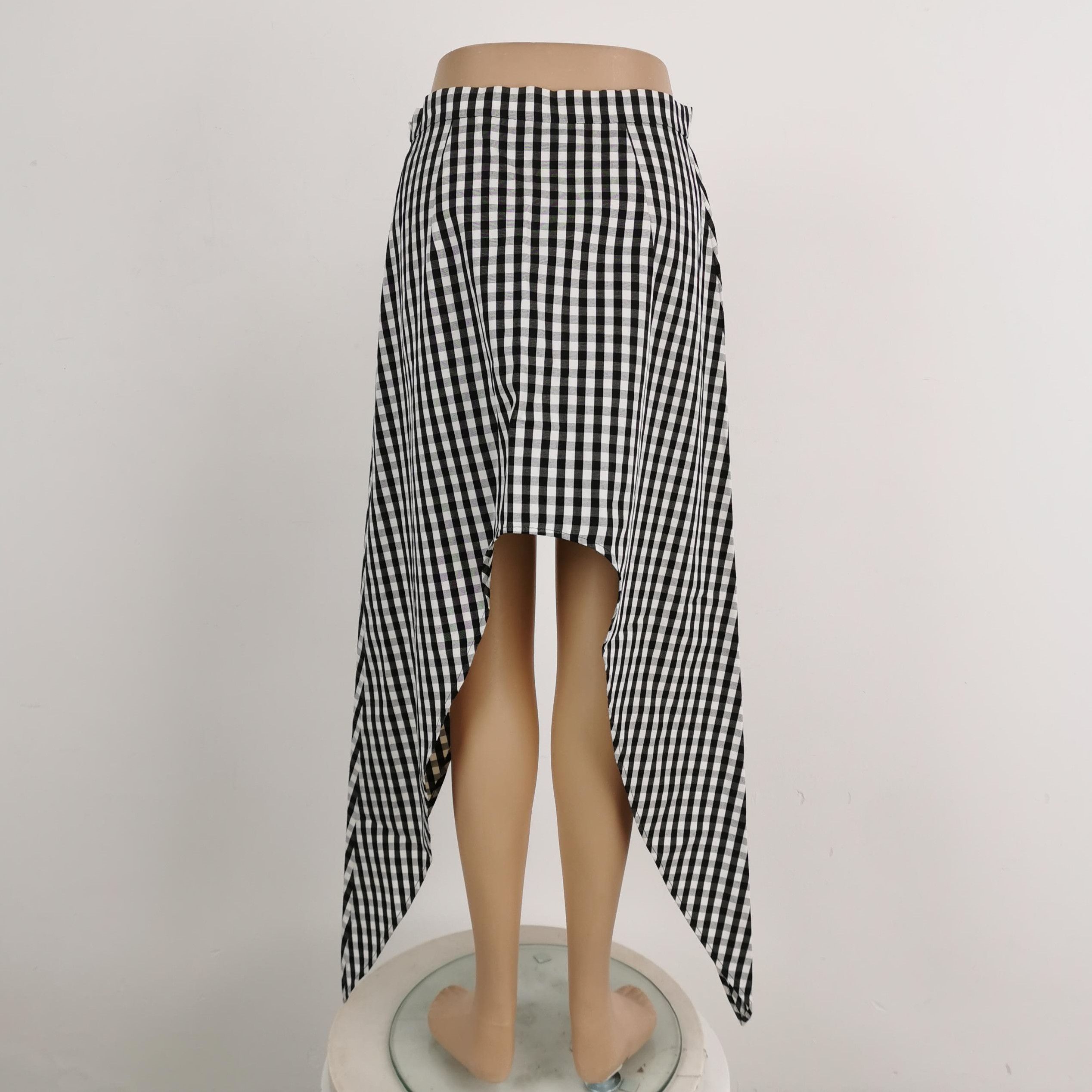 Burberry Wool Blend Check Asymmetrical Skirt 0079