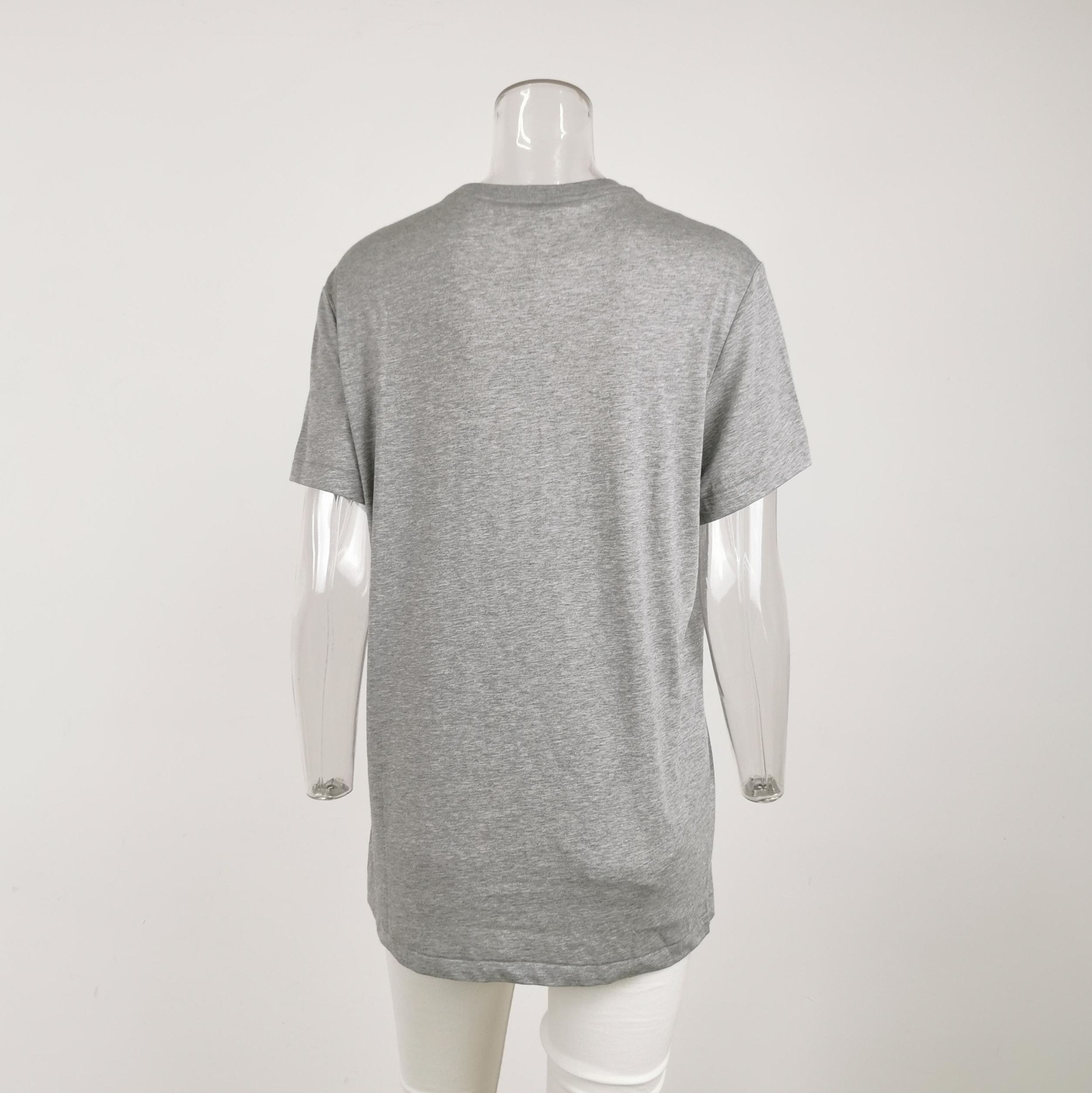 Burberry Burberry Brit Gray V-Neck Long Sleeve T-Shirt 0079 Size US M / EU 48-50 / 2 - 3 Thumbnail