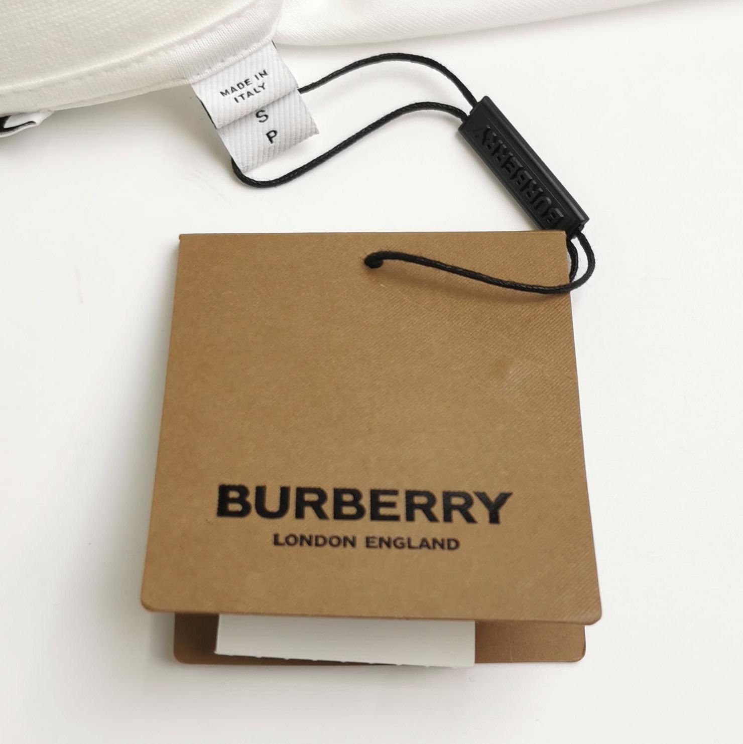 Burberry Burberry Color-Blocked Graphic Cotton Tee 0079 Size US S / EU 44-46 / 1 - 3 Thumbnail