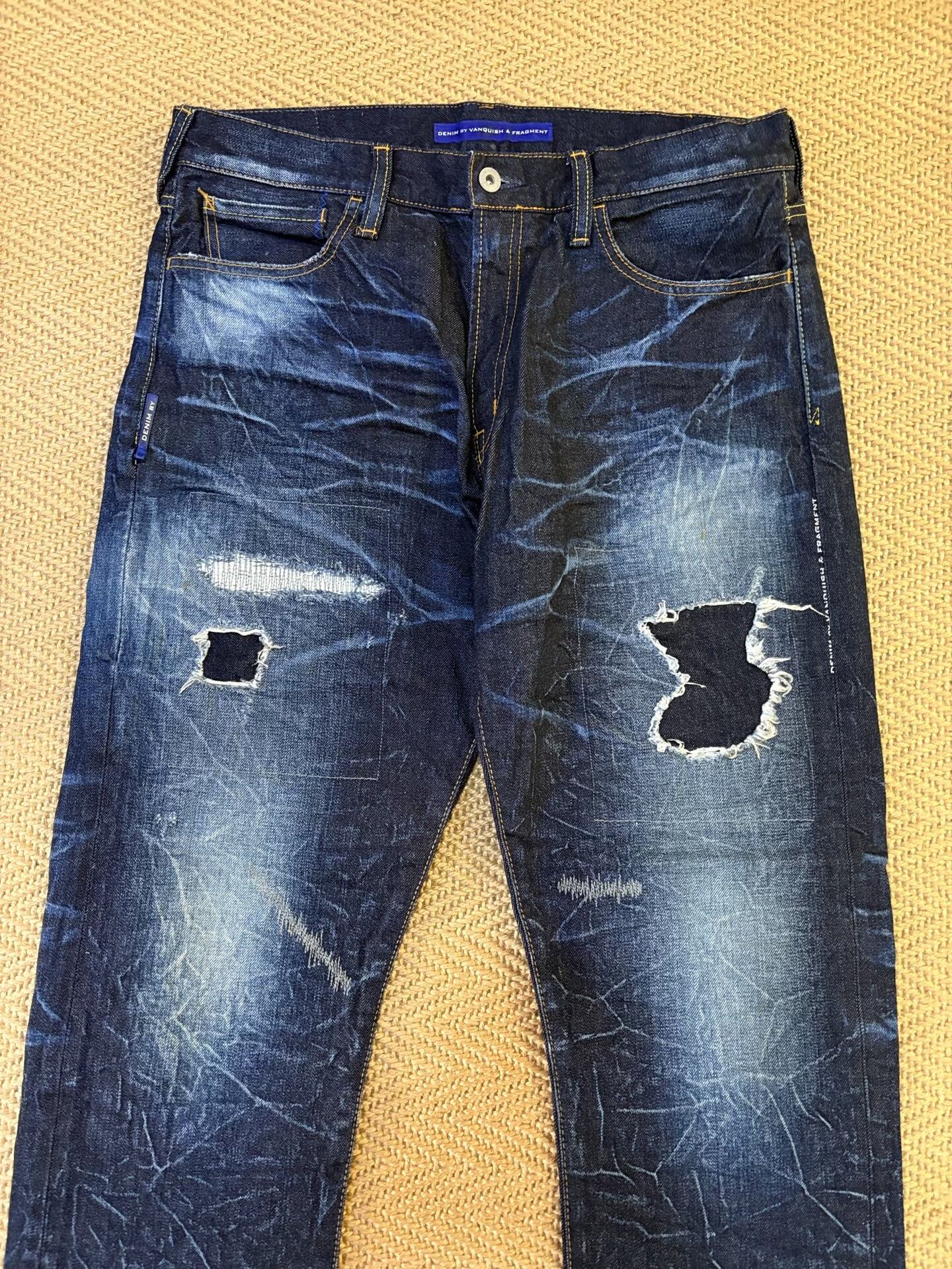 Vanquish vanquish & fragment distressed denim pants Size US 31 - 3 Thumbnail