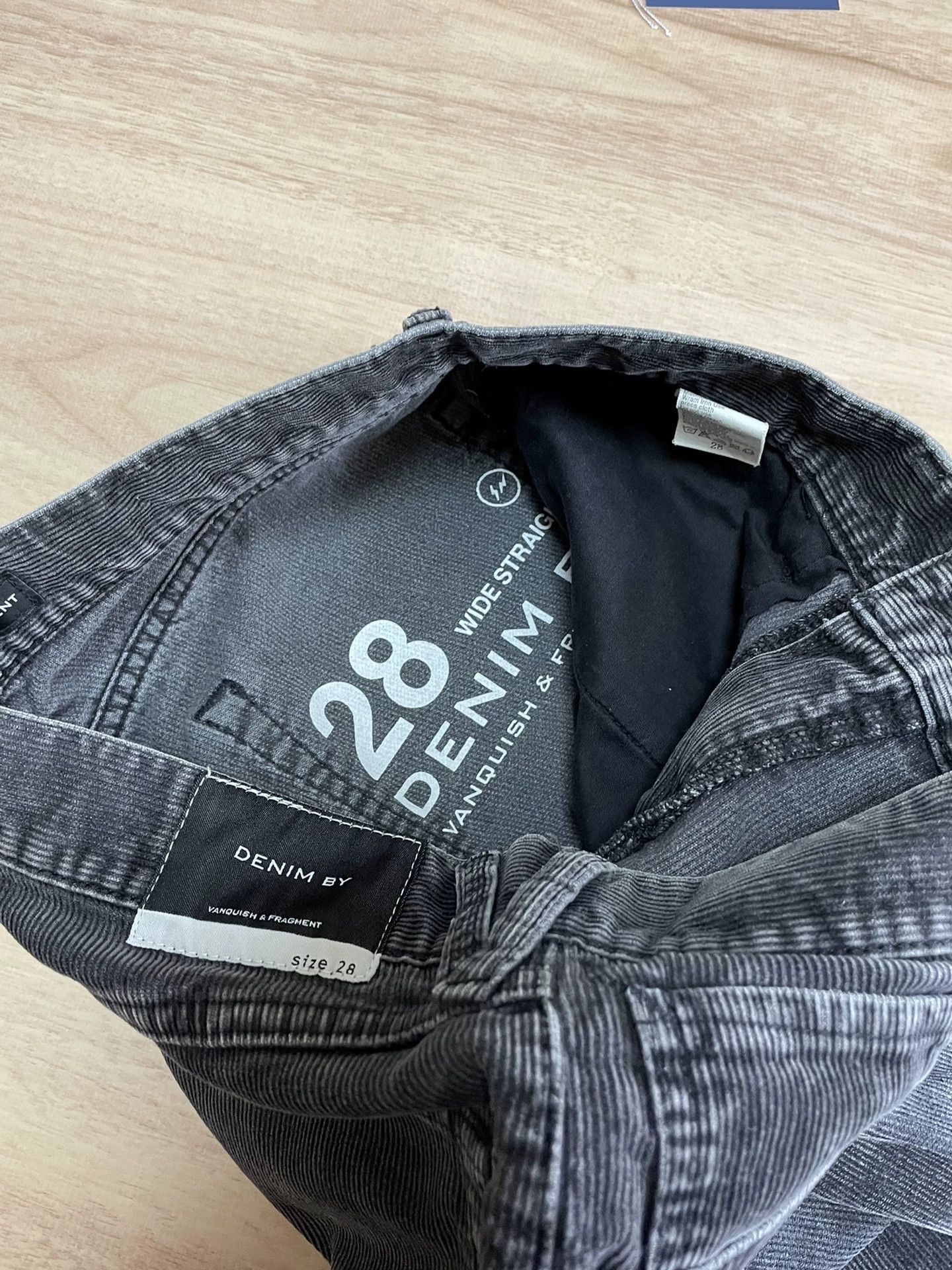 Vanquish denim by vanquish fragment corduroy pants Size US 28 / EU 44 - 7 Thumbnail