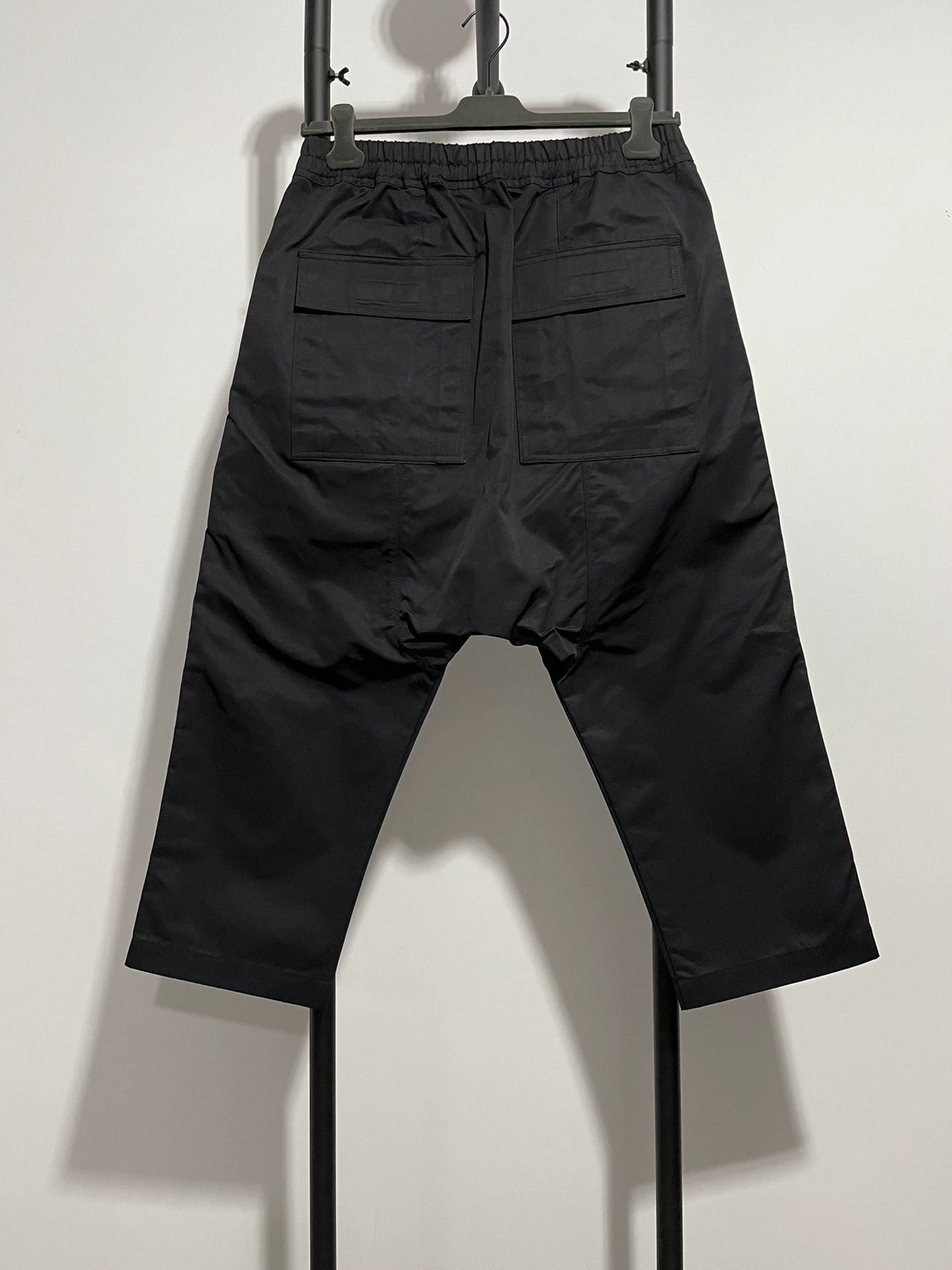 Rick Owens black cropped trousers by rick owens Size US 32 / EU 48 - 2 Thumbnail