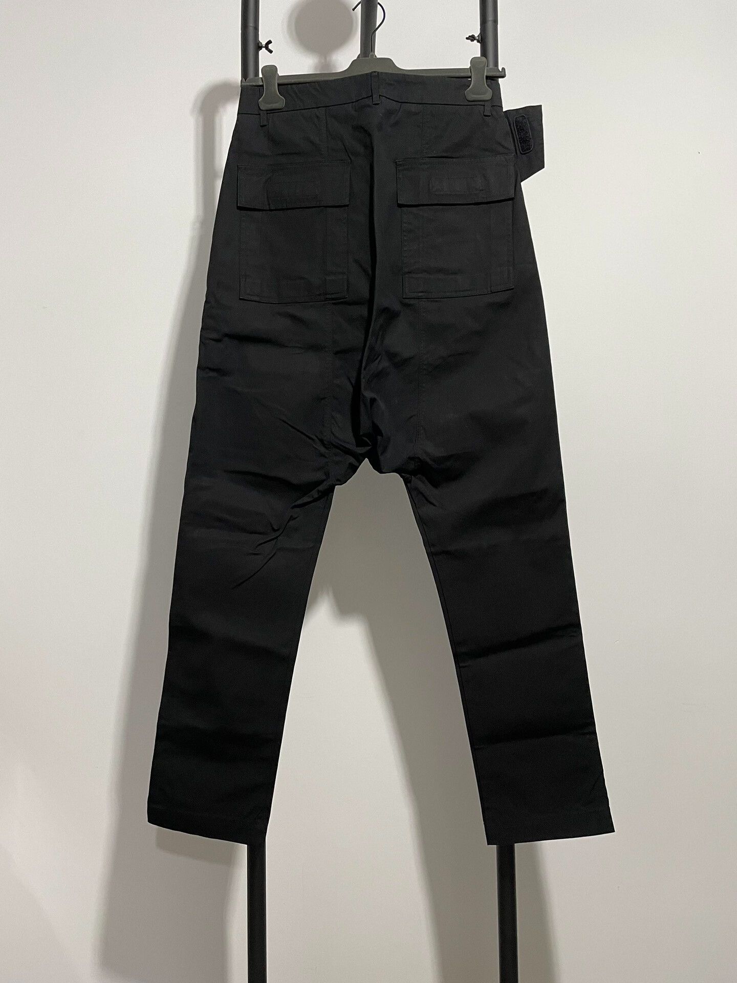 Rick Owens rick owens ro diagonal closure long pants Size US 36 / EU 52 - 2 Thumbnail