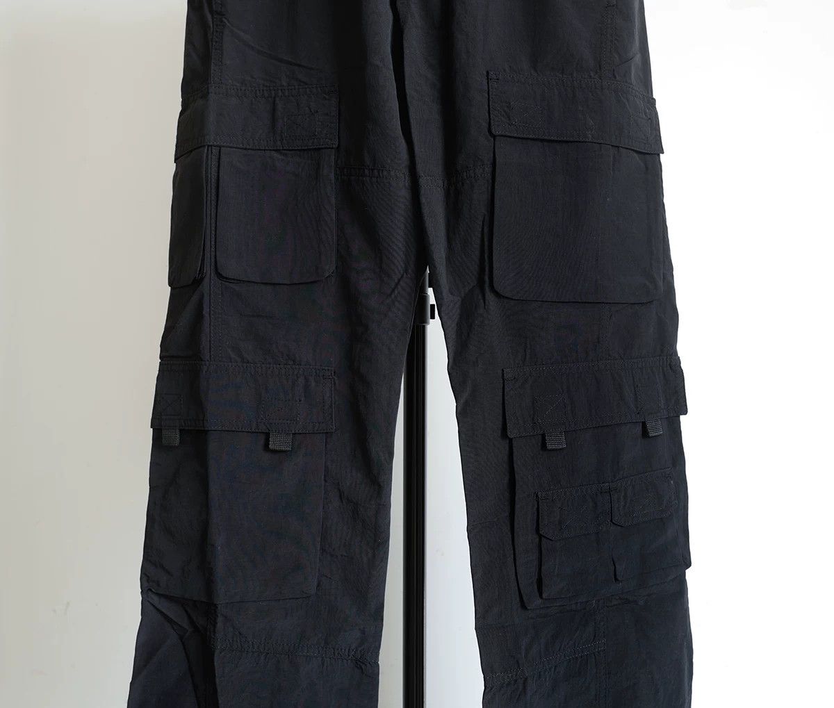 Martine Rose martine rose black cargo trousers for autumn Size US 38 / EU 54 - 4 Thumbnail