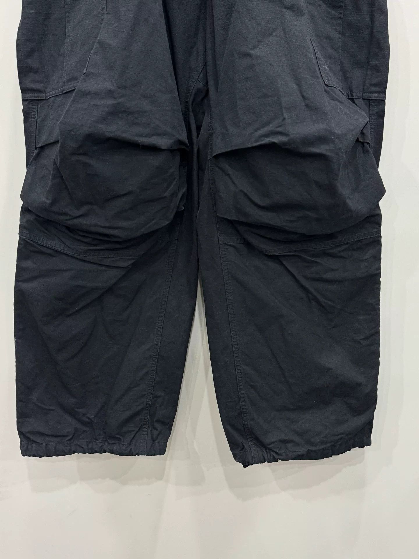 Balenciaga balenciaga pulled cargo stacked work pants Size US 38 / EU 54 - 4 Thumbnail