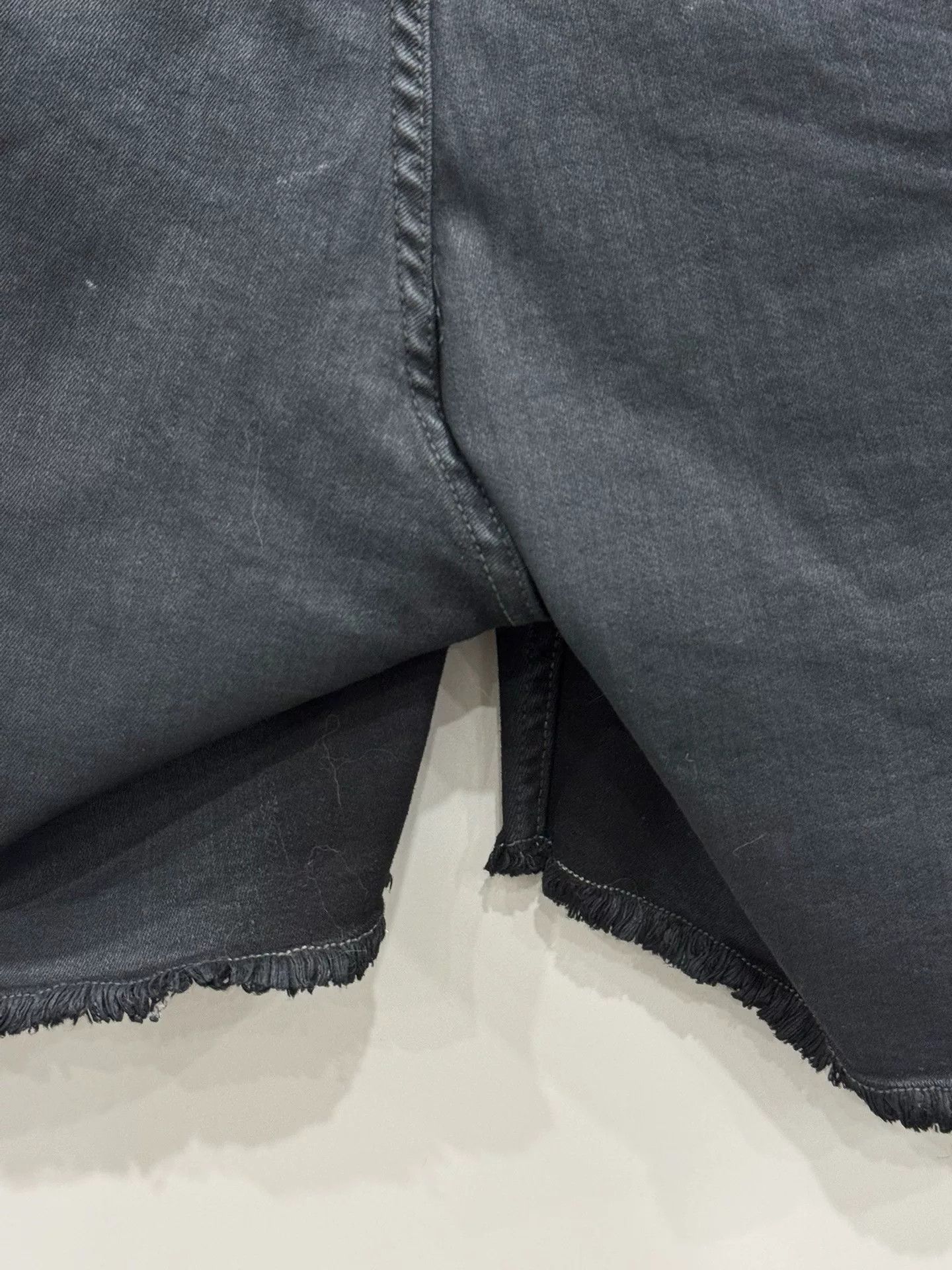Rick Owens rick owens waxed denim shorts size 50 Size US 31 - 6 Thumbnail