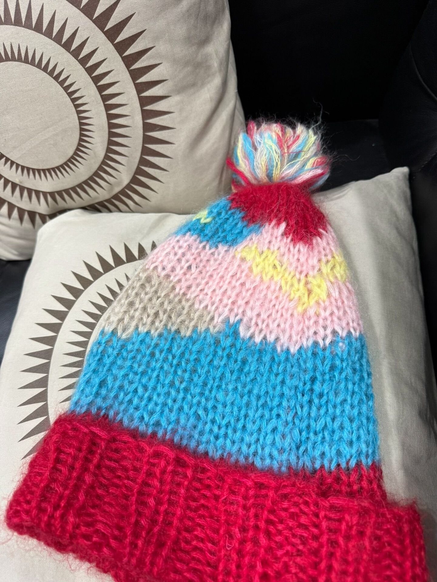 Comme des Garcons colorful knitted winter pom pom hat Size ONE SIZE - 2 Thumbnail