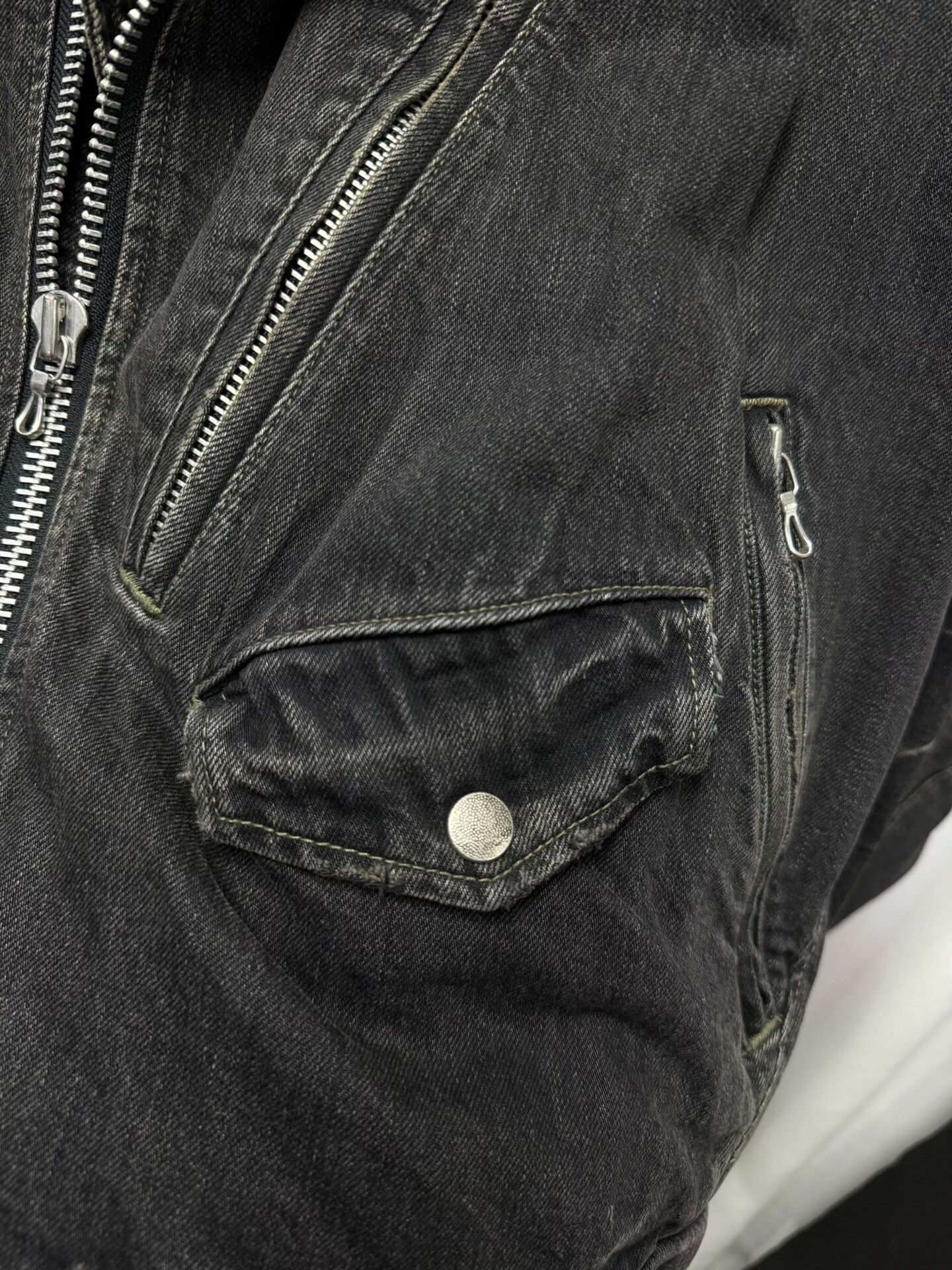 Japanese Brand distressed washed black denim jacket Size US XL / EU 56 / 4 - 5 Thumbnail