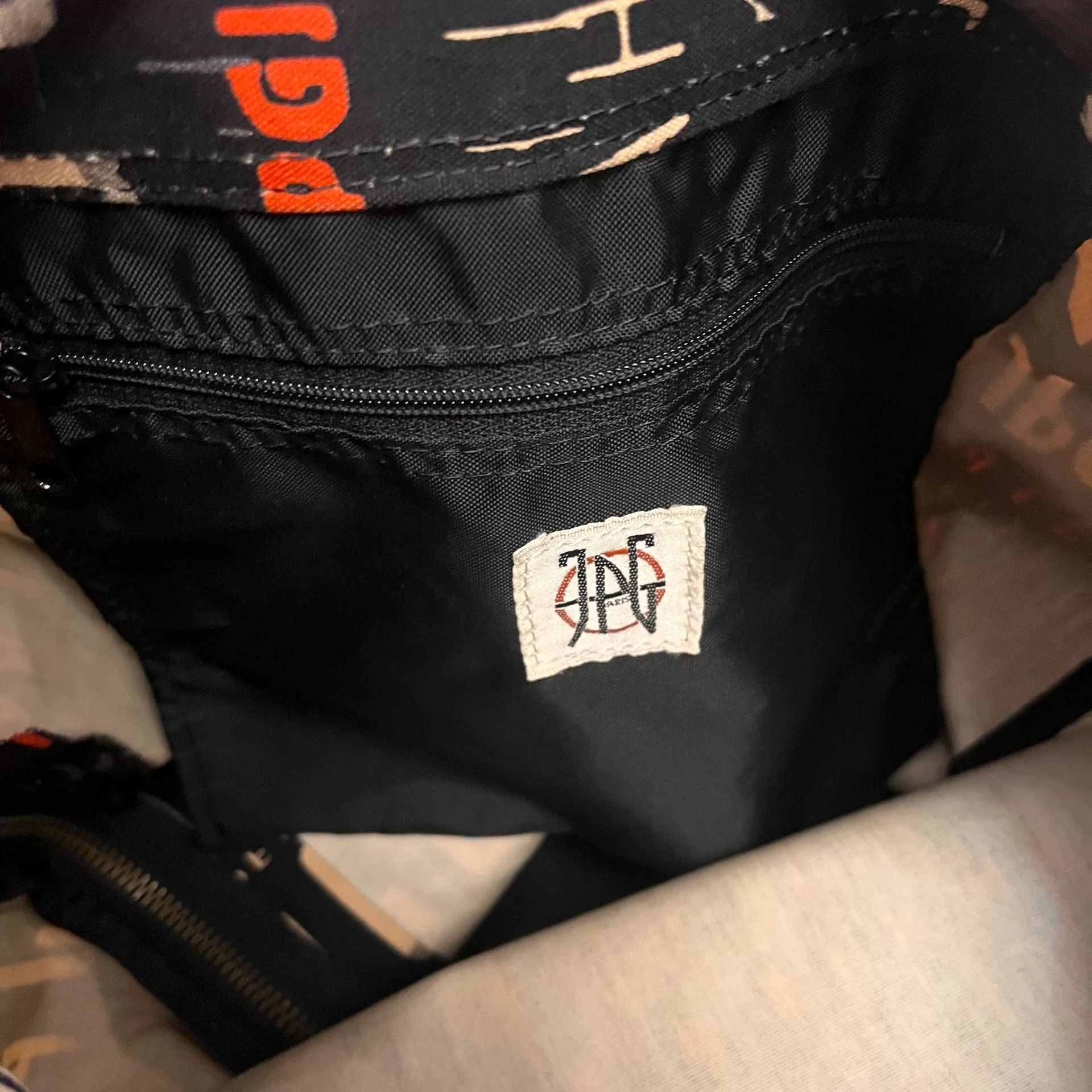 Jean Paul Gaultier Jean Paul Gaultier Letter Print Crossbody Bag Size ONE SIZE - 7 Thumbnail