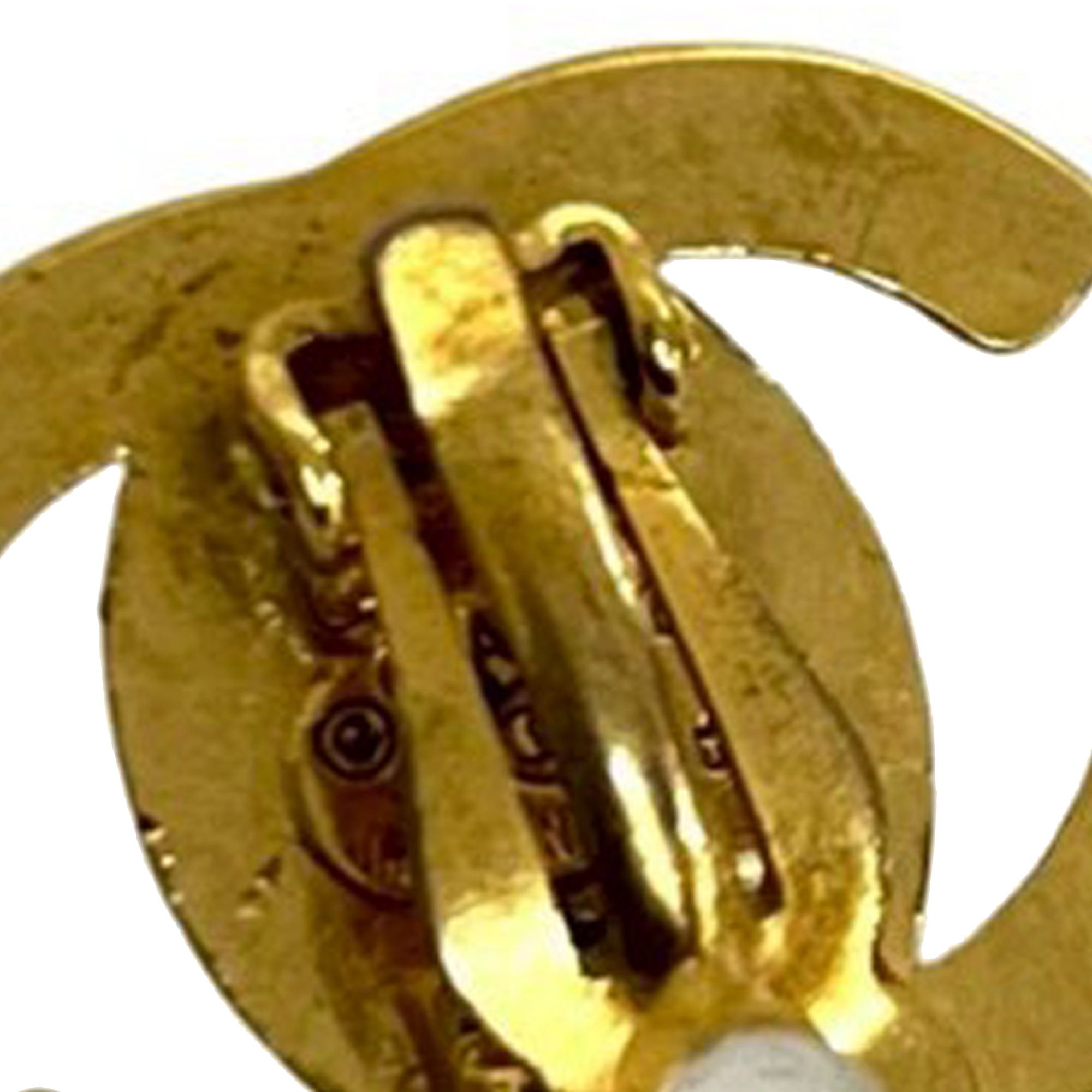 Chanel Chanel CC Gold Plated Turn Lock Clip on Earrings Size ONE SIZE - 8 Thumbnail