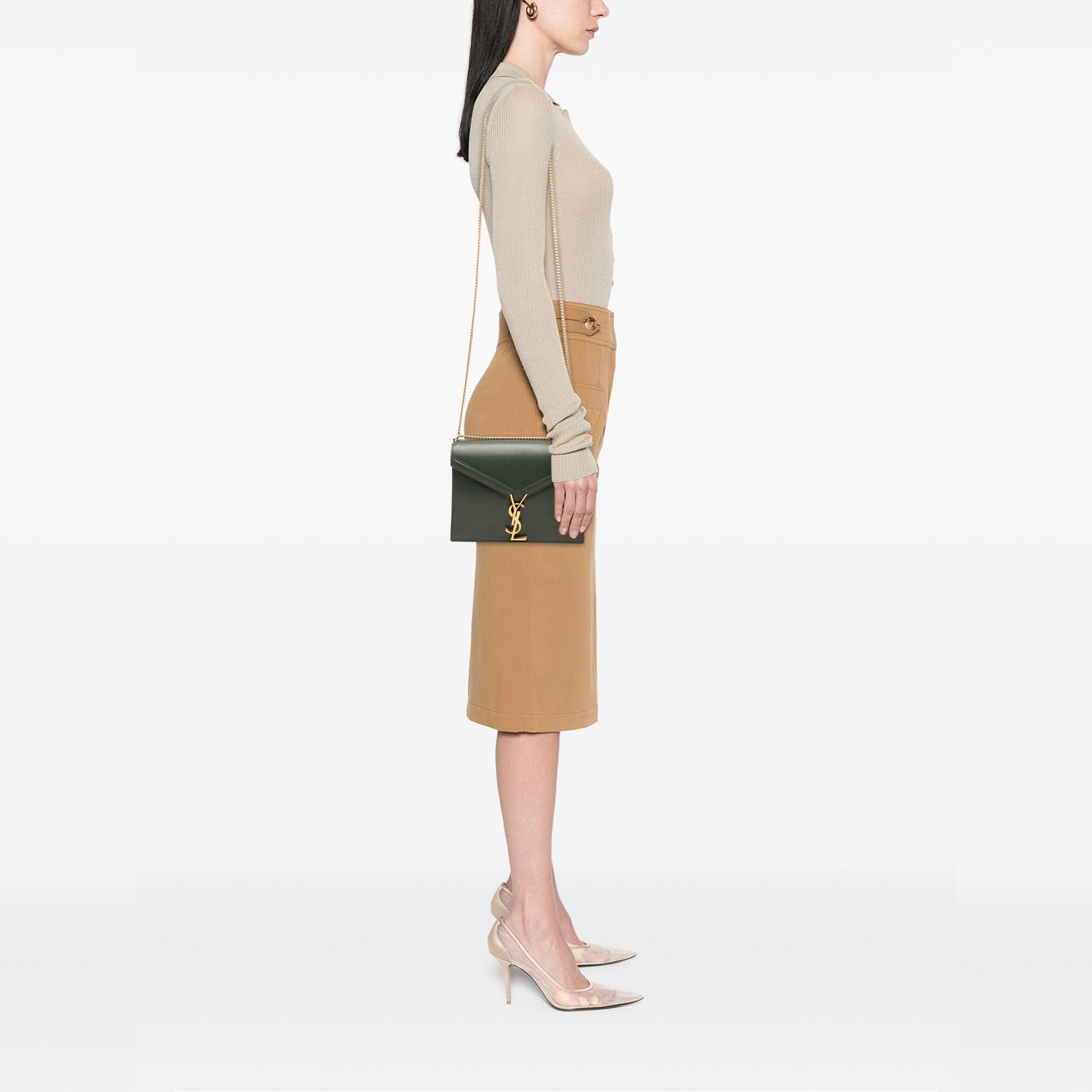Yves Saint Laurent Yves Saint Laurent Smooth Calfskin Monogram Cassandra Clasp Bag Size ONE SIZE - 7 Thumbnail