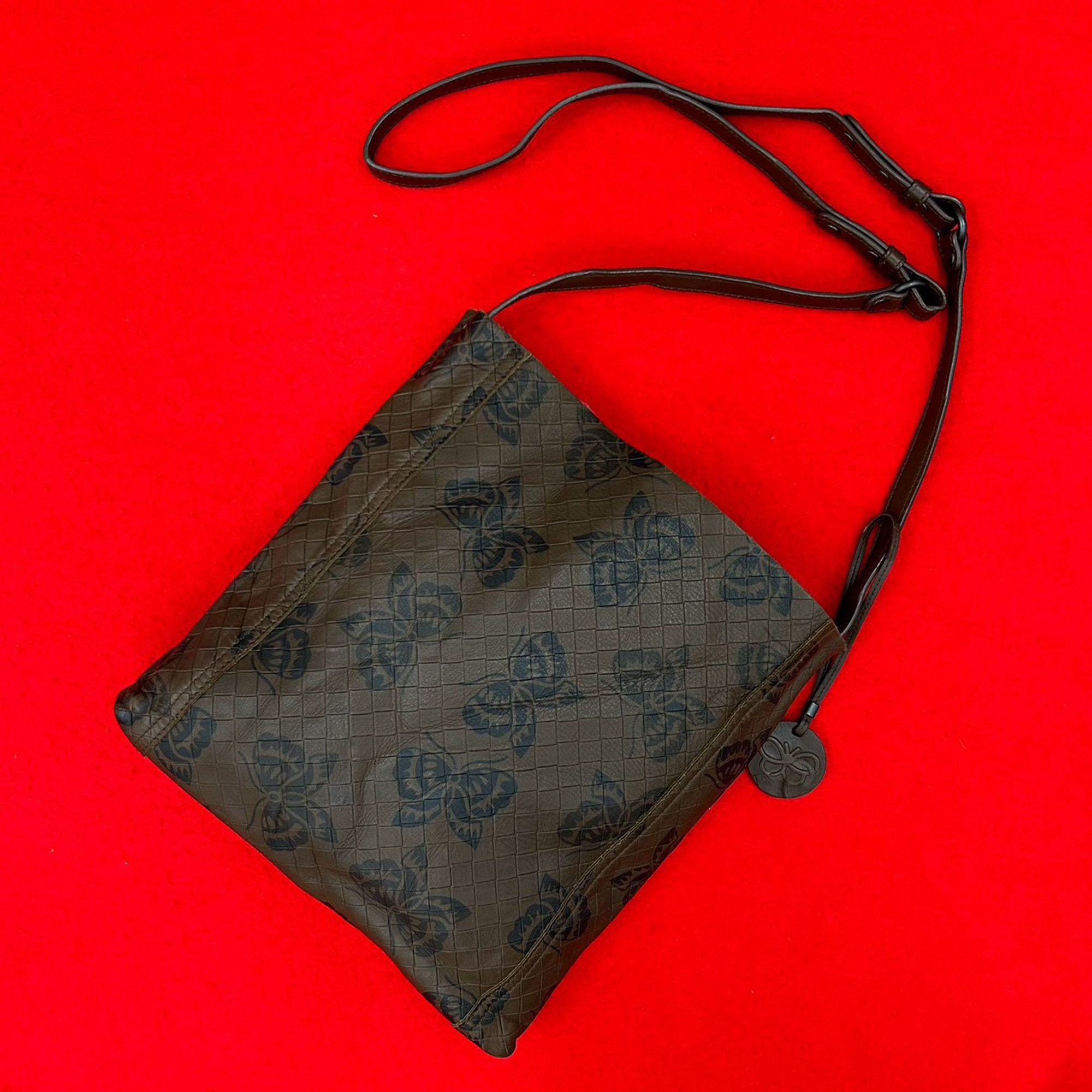 Bottega Veneta Bottega Veneta Leather Intrecciomirage Butterfly Crossbody Size ONE SIZE - 9 Thumbnail