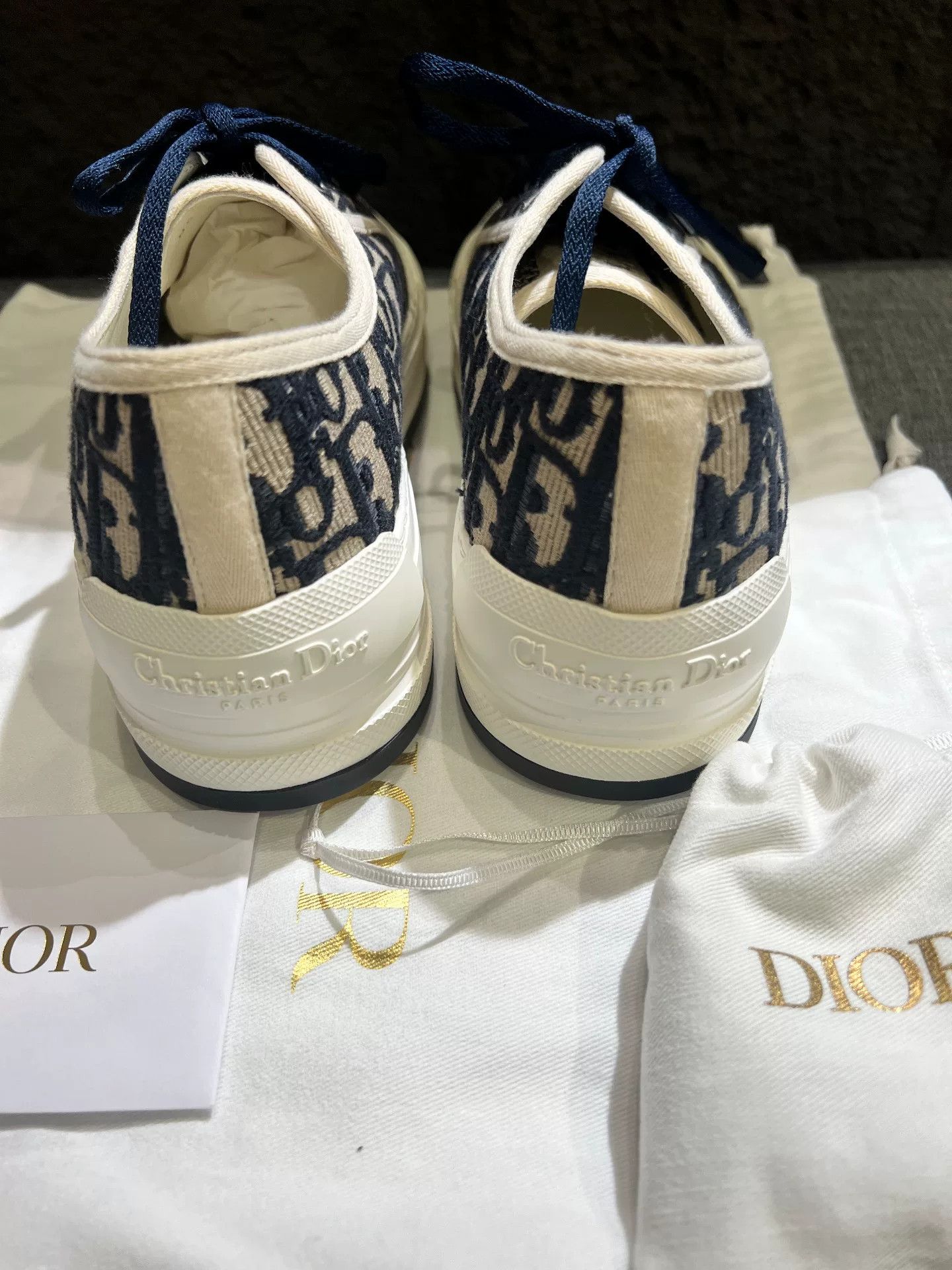 Dior dior walk'n dior embroidered canvas sneakers Size US 7.5 / IT 37.5 - 3 Thumbnail