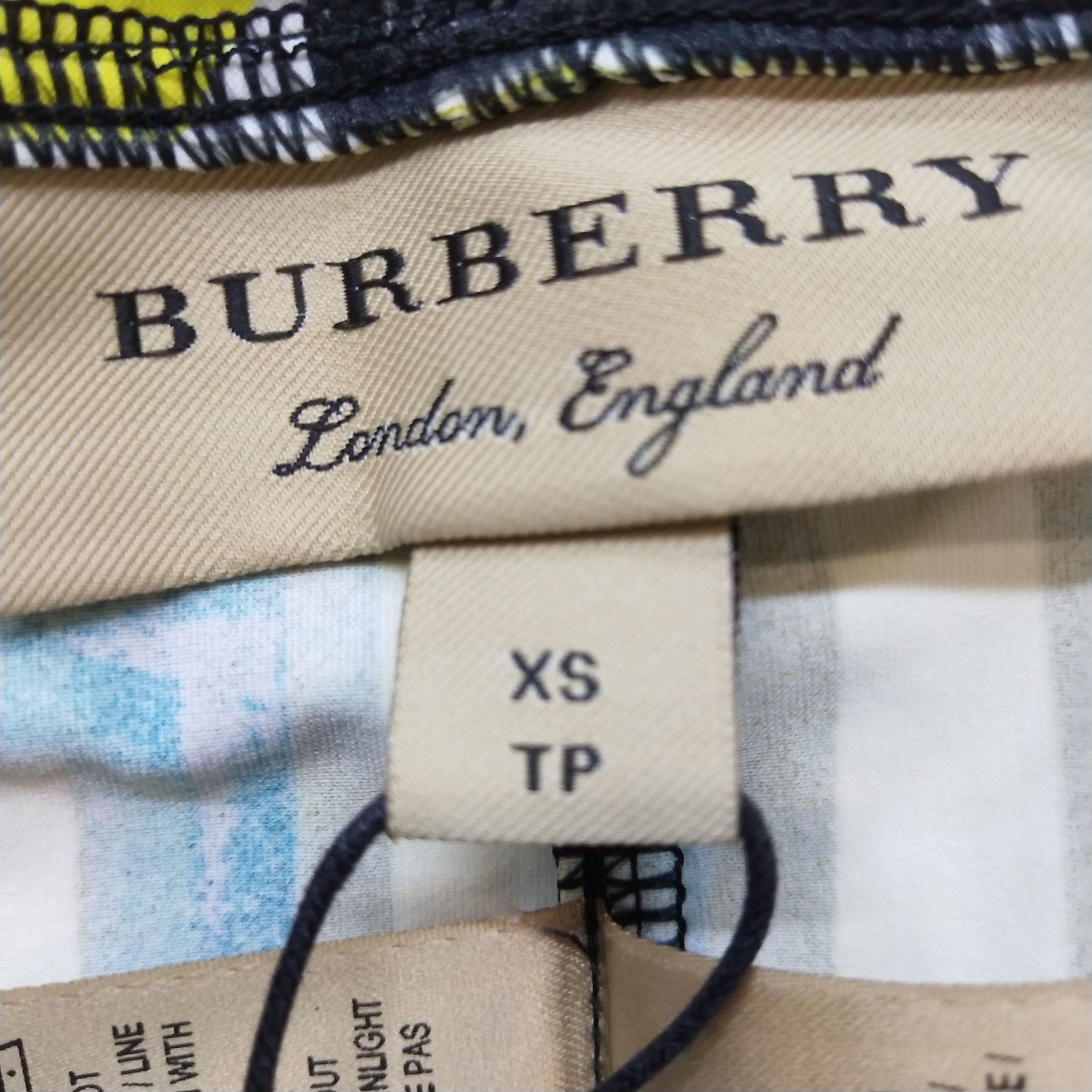 Burberry Burberry Colorful Logo Leggings in XS Size 0079 Size US 26 / EU 42 - 5 Thumbnail