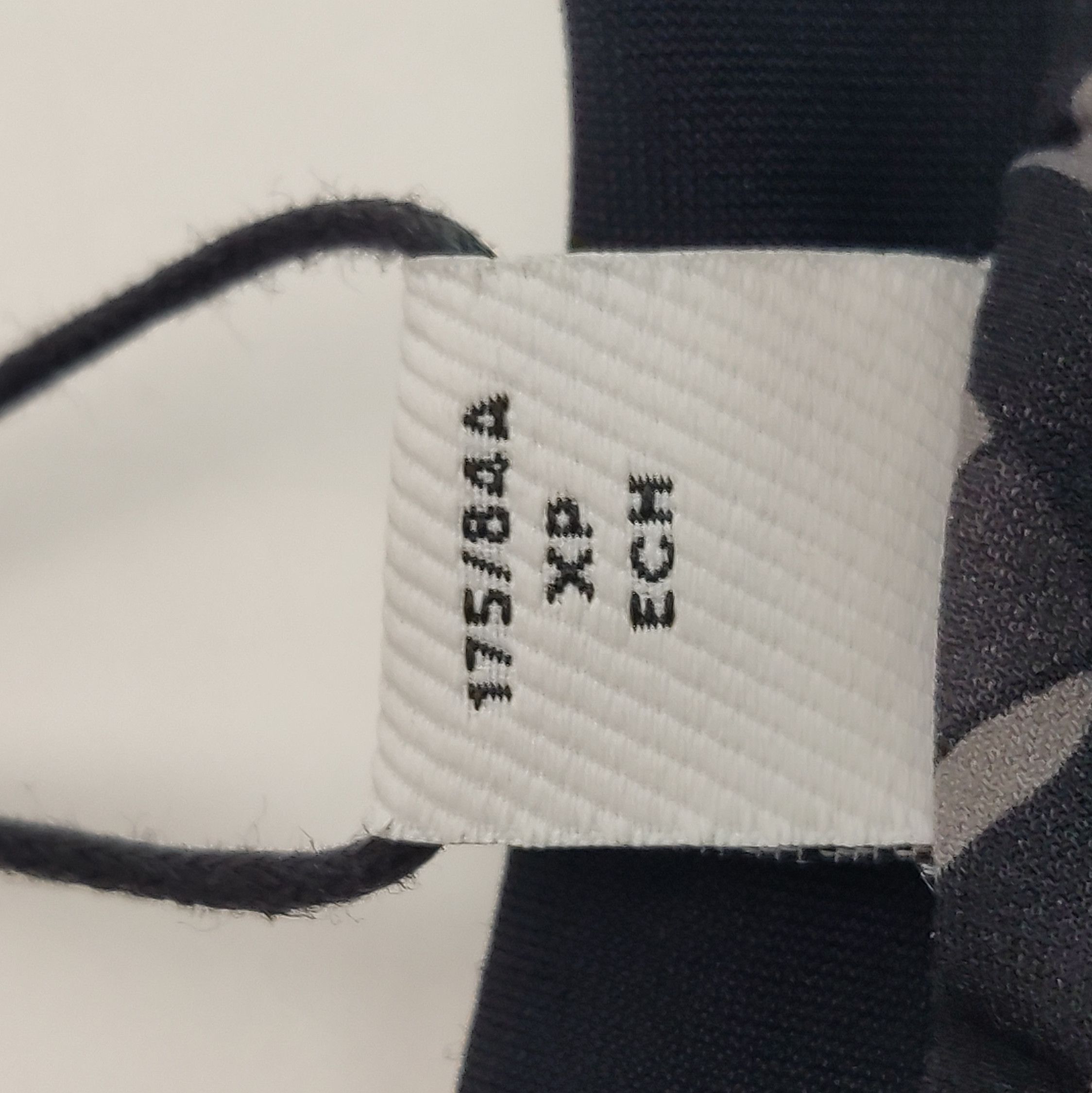 Burberry Burberry Monogram Print Sleeveless Crop Top 0079 Size US XS / EU 42 / 0 - 6 Thumbnail